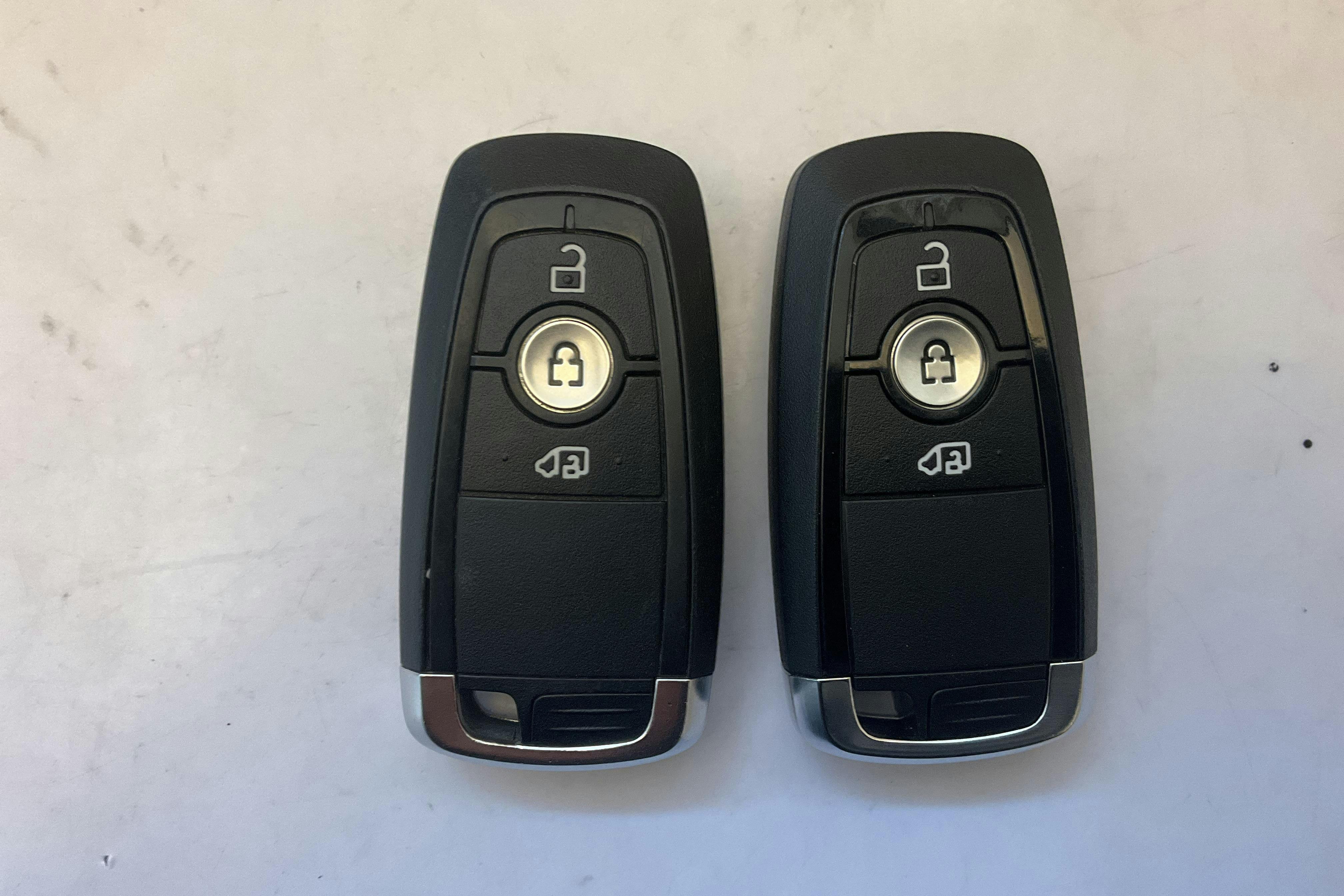 Presentationsfoto 14 av 14: Ford E-Transit Custom 67kWh (136hk) - 560 mil - Automat - vit - 2025