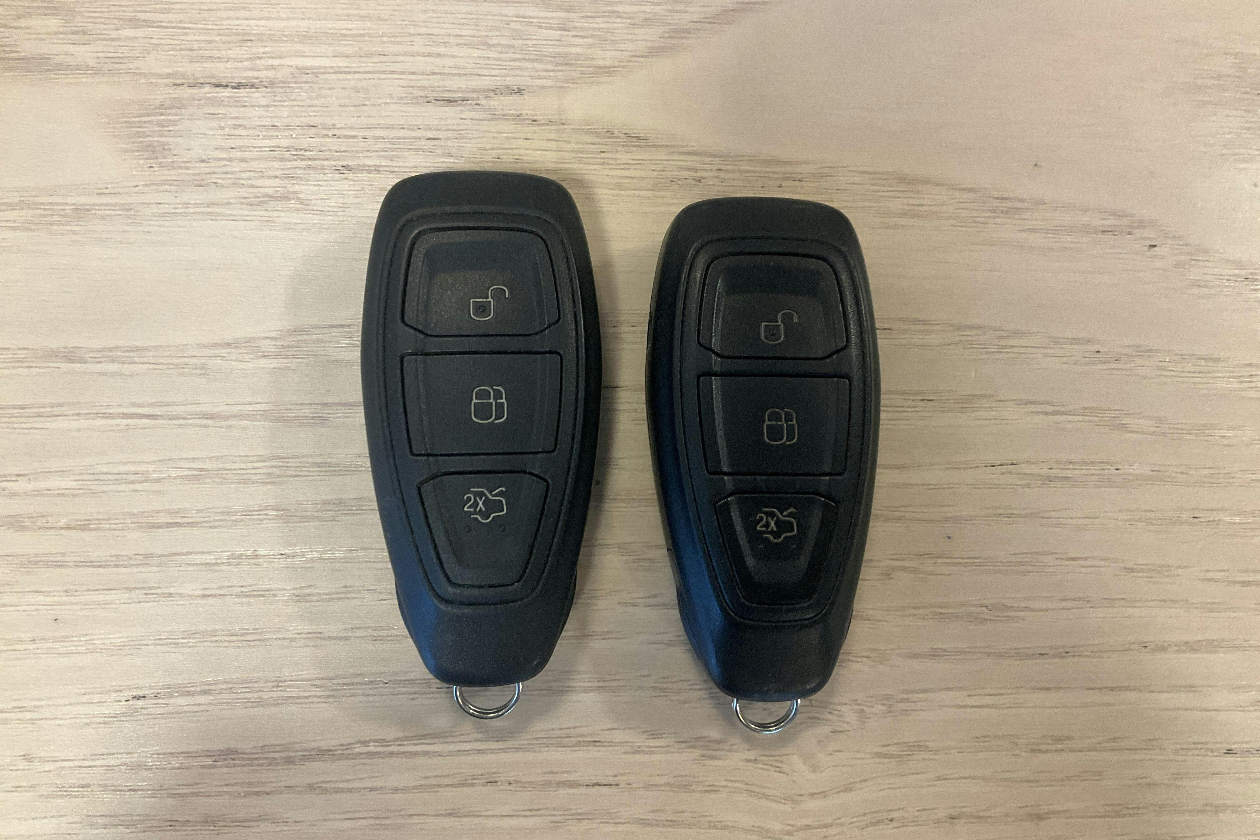 Esittelykuva 13 osoitteesta 13: Ford Focus 1.0 EcoBoost Kombi (125hk) - 134 870 km - Manuaalinen - sininen - 2017