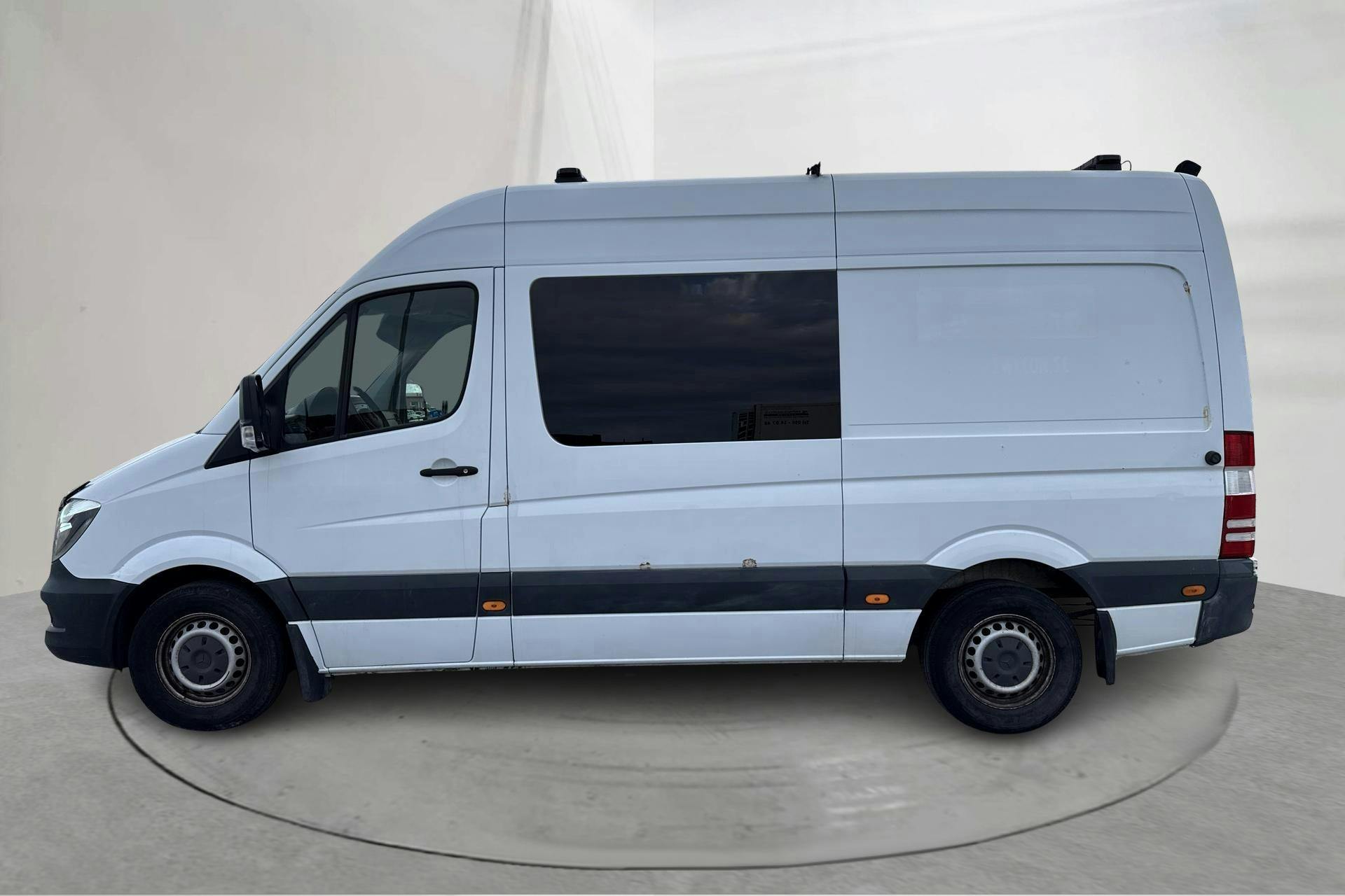 Presentationsfoto 2 av 14: Mercedes Sprinter 316 CDI (163hk) - 20 968 mil - Automat - vit - 2017