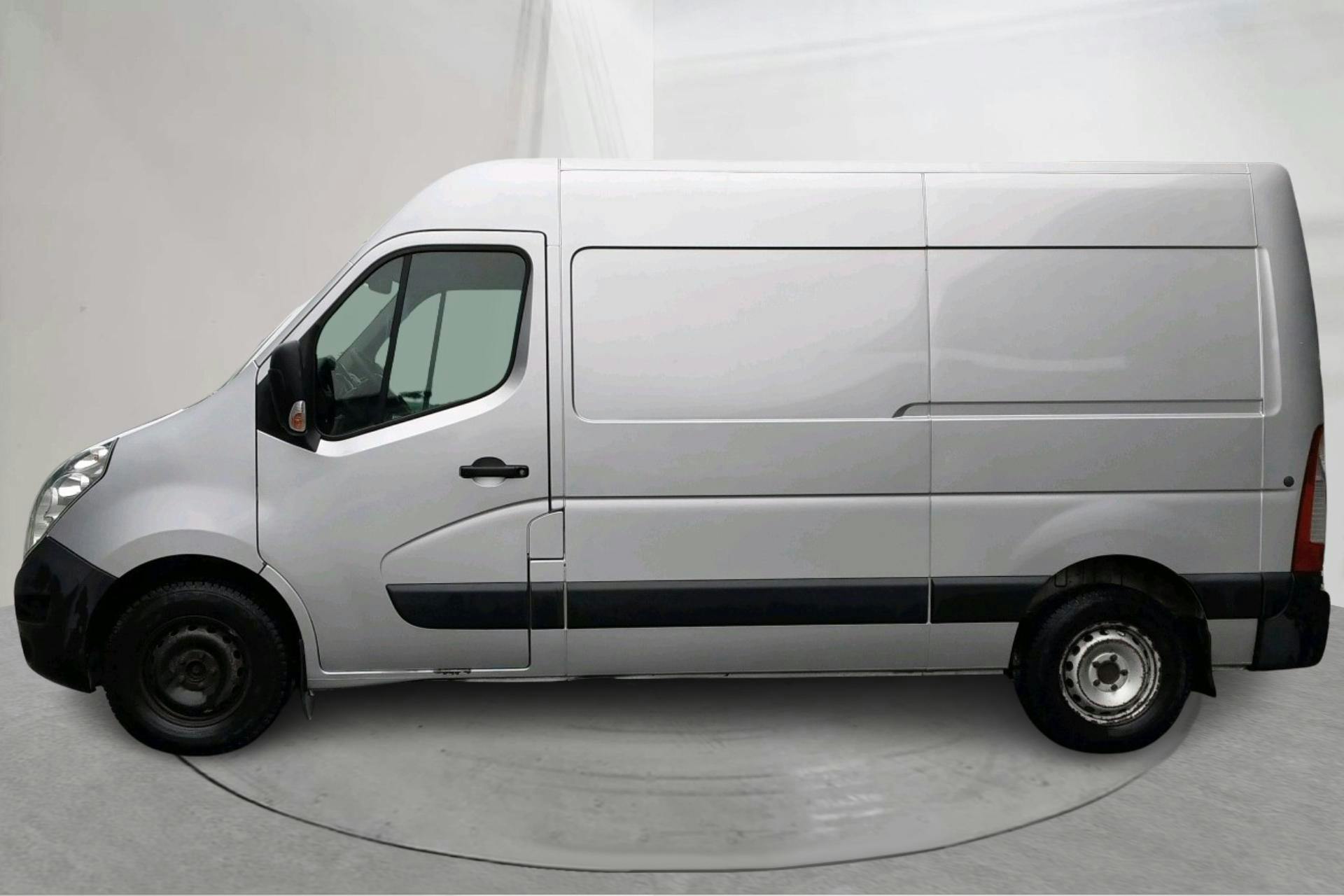 Presentation photo 2 of 12: Renault Master 2.3 dCi FAP 2WD (125hk) - 265 440 km - Manual - gray - 2013