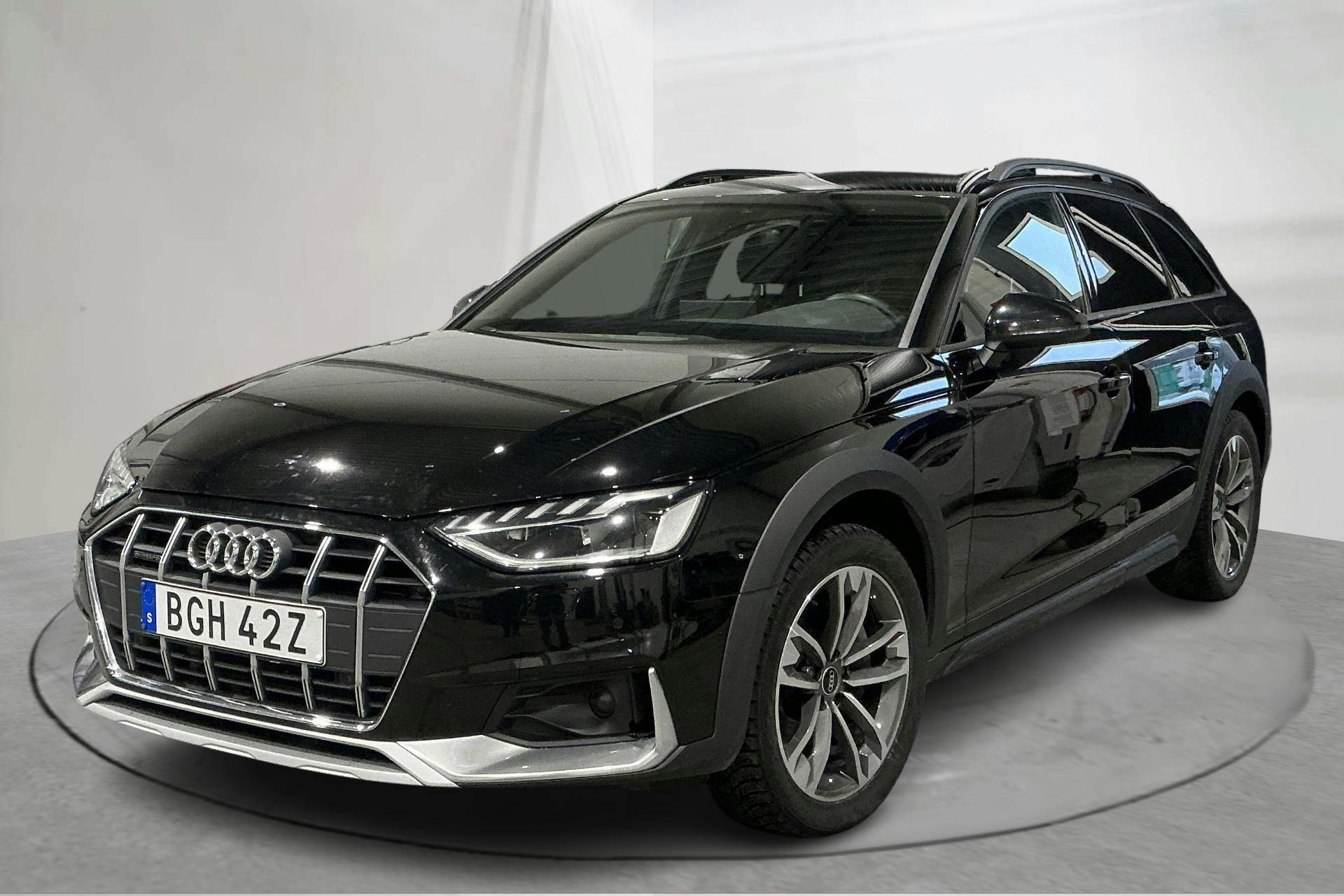 Presentation photo 1 of 13: Audi A4 Allroad 40 TDI quattro (204hk) - 98 620 km - Automatic - black - 2022