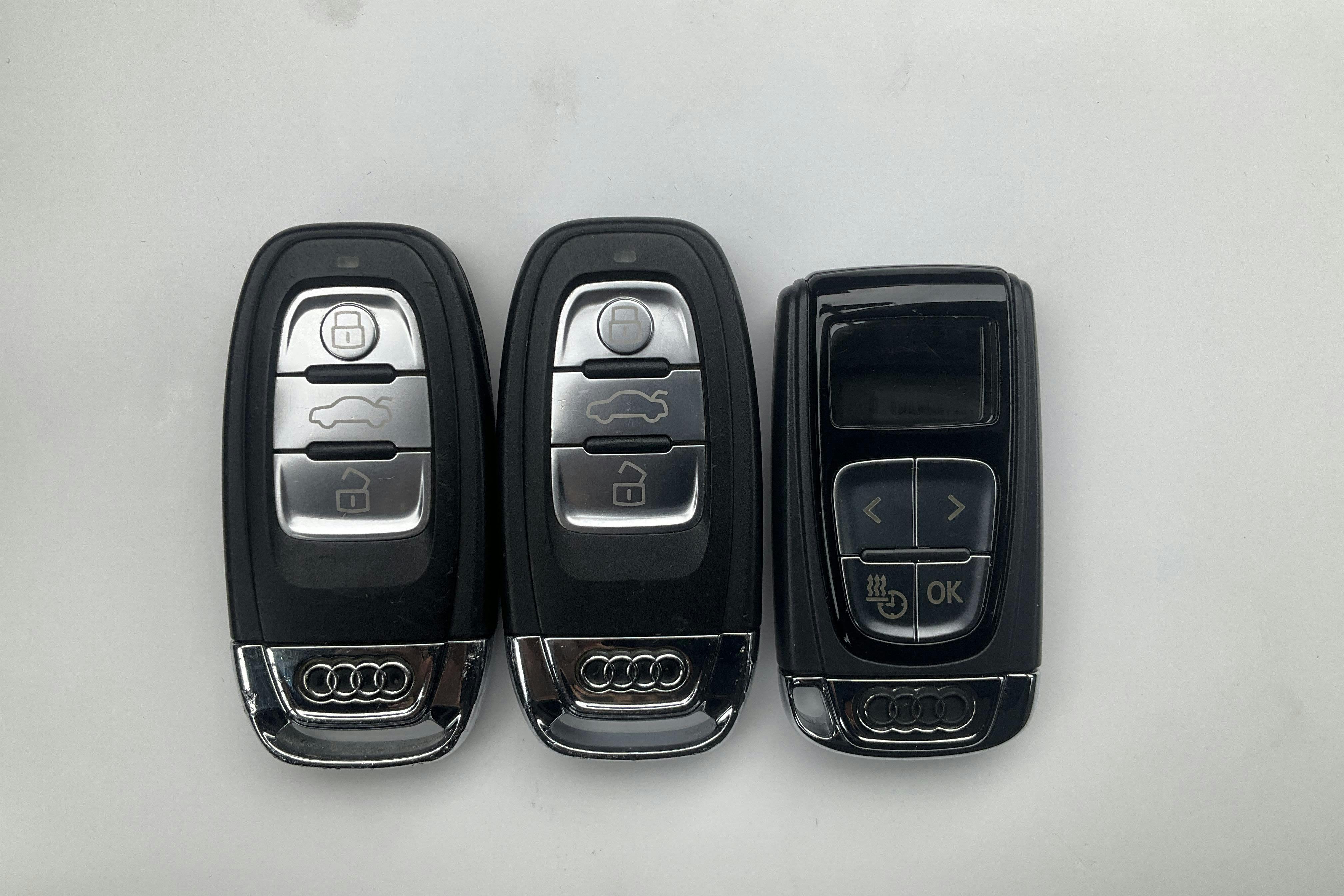 Presentationsfoto 13 av 13: Audi A6 2.0 TDI Avant (190hk) - 28 104 mil - Automat - vit - 2015