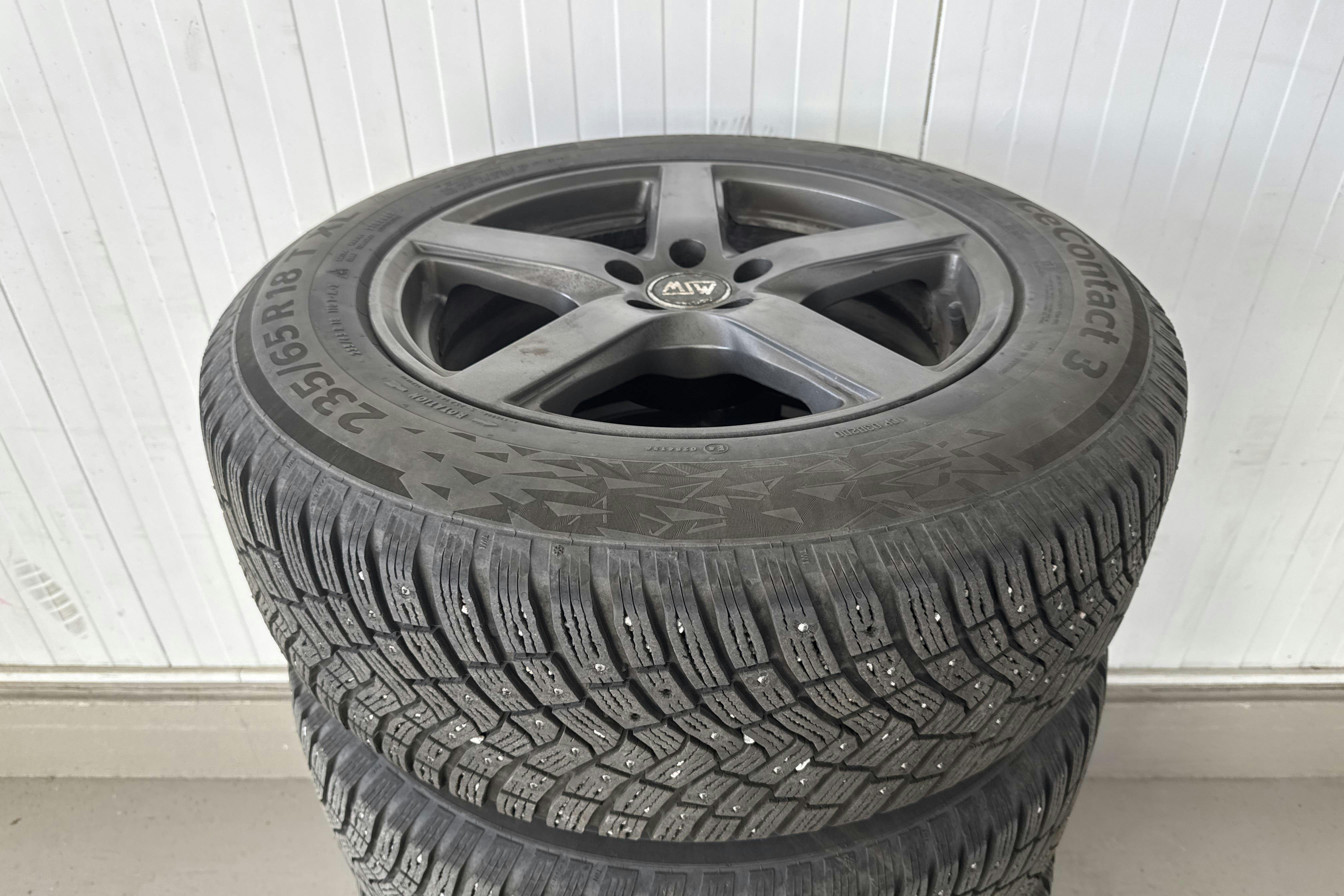 Esitlusfoto 23 aadressil 23: Audi Q7 3.0 TDI quattro (272hk) - 145 160 km - Automaatne - must - 2016