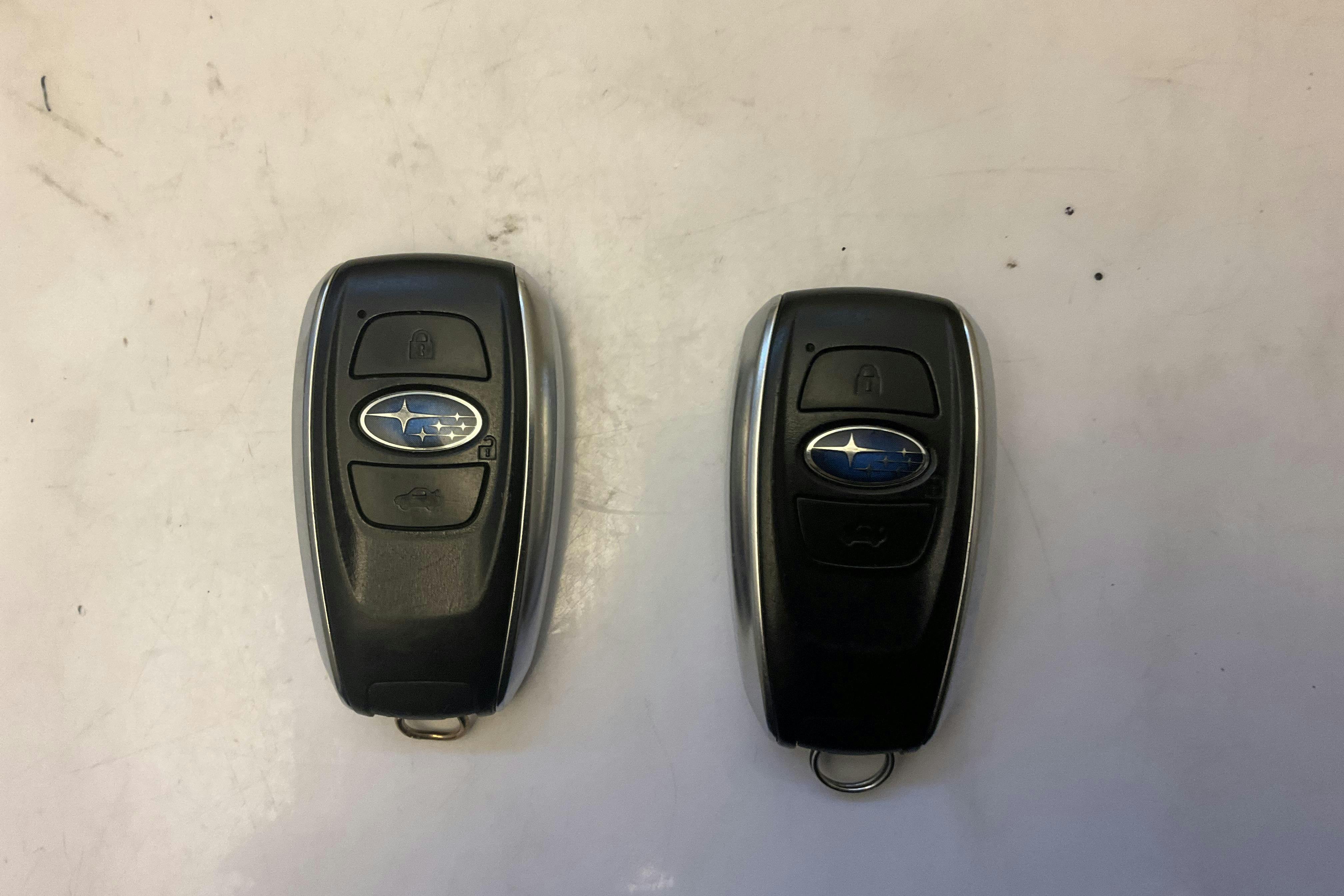 Esittelykuva 14 osoitteesta 14: Subaru Outback 2.5i 4WD (175hk) - 95 020 km - Automaattinen - harmaa - 2019