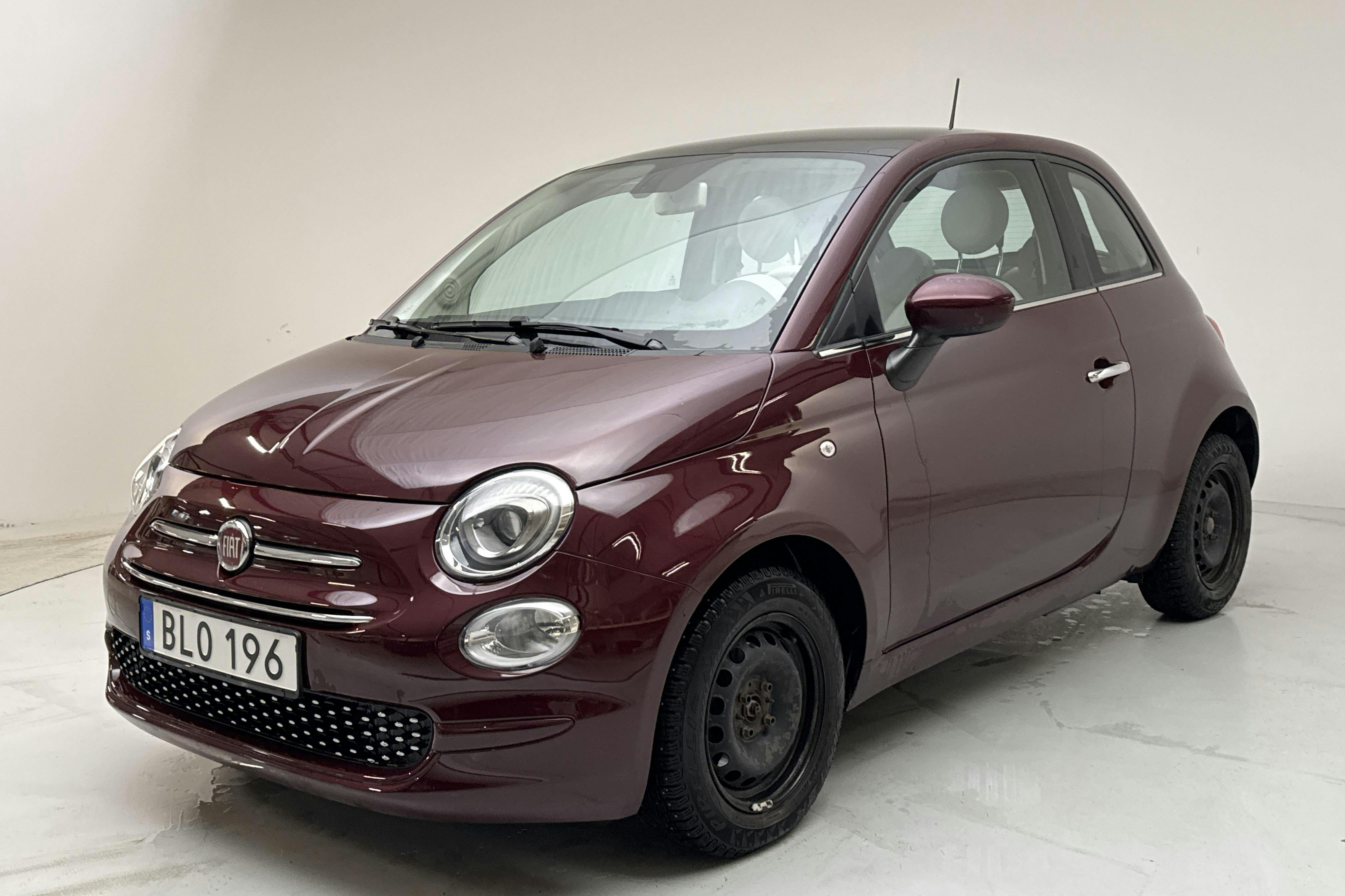 Presentation photo 1 of 13: Fiat 500 1.2 (69hk) - 61 590 km - Manual - red - 2019