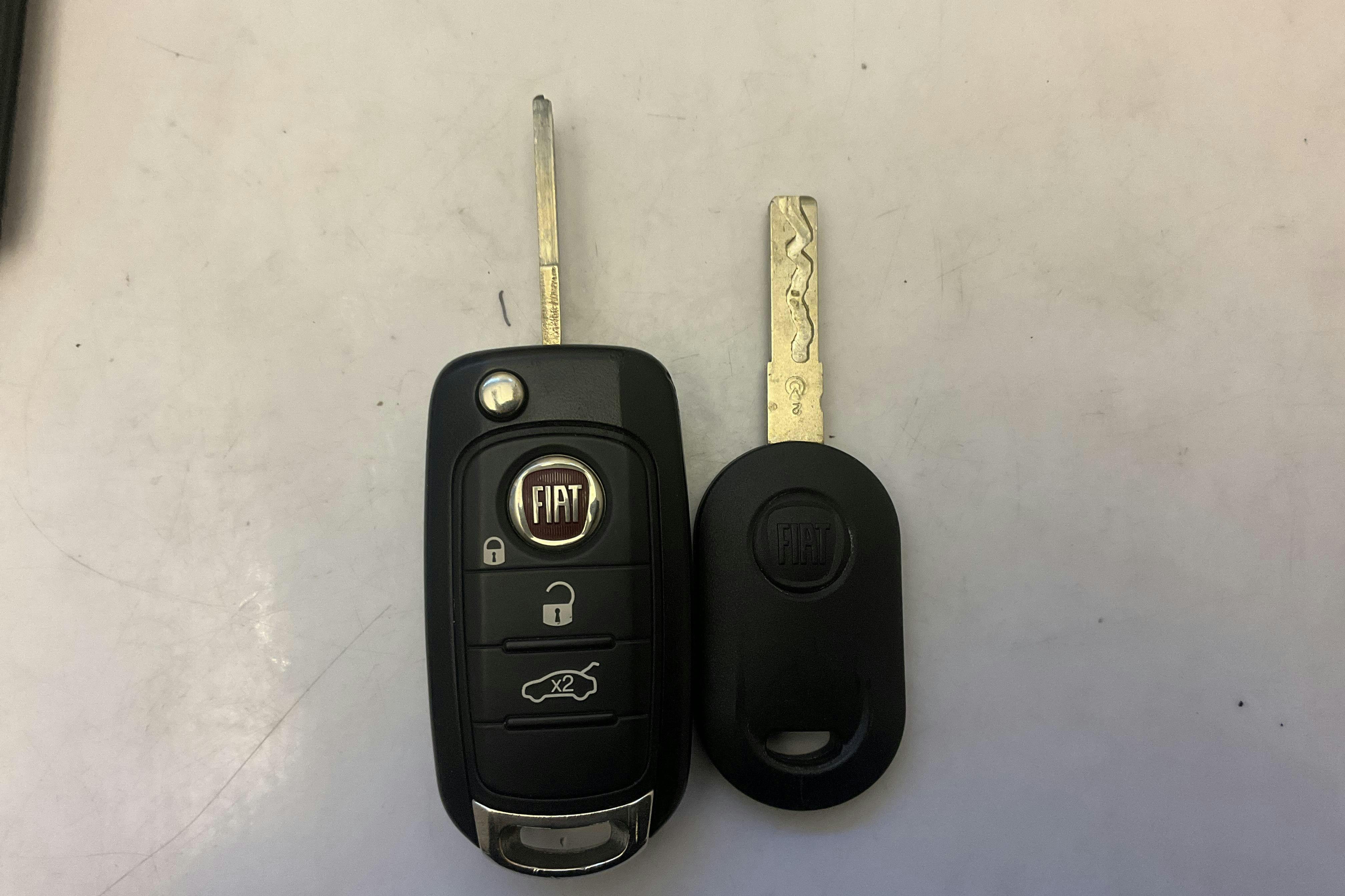 Presentation photo 13 of 13: Fiat Tipo 1.0 (100hk) - 64 780 km - Manual - gray - 2021