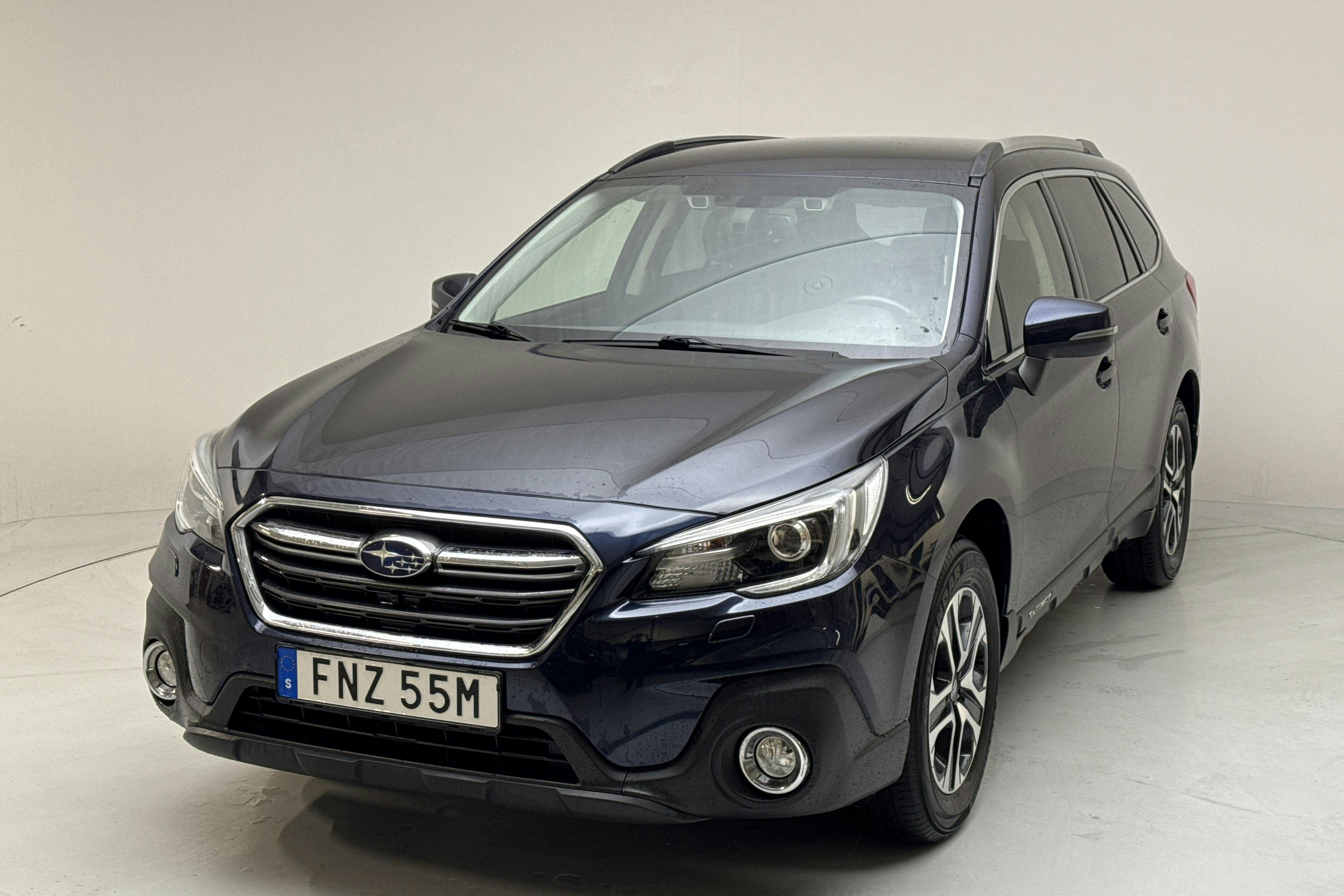 Presentation photo 1 of 13: Subaru Outback 2.5i 4WD (175hk) - 74 930 km - Automatic - Dark Blue - 2019
