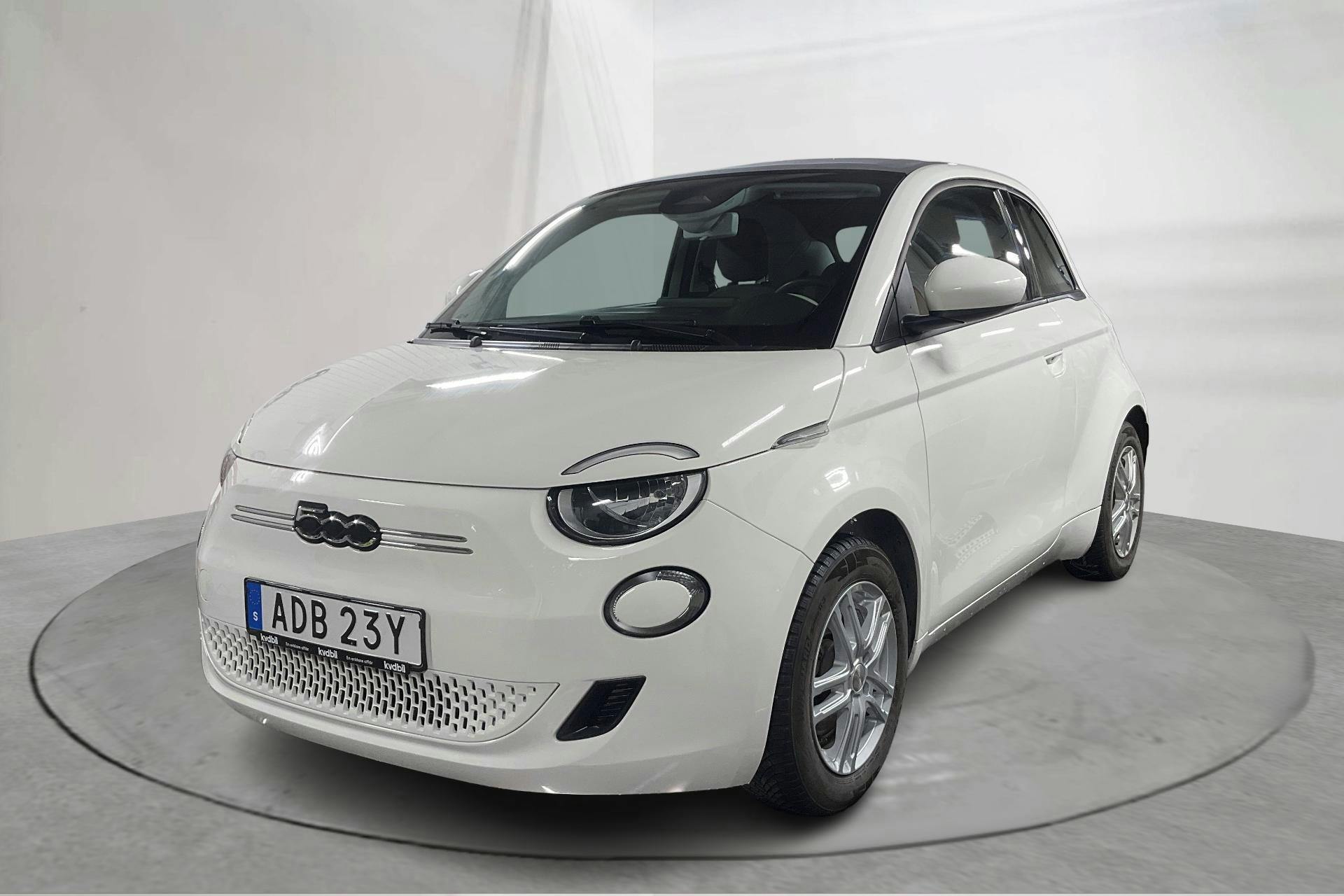 Fiat 500e Cabriolet (118hk) - 59 850 km - Automatyczna - biały - 2022