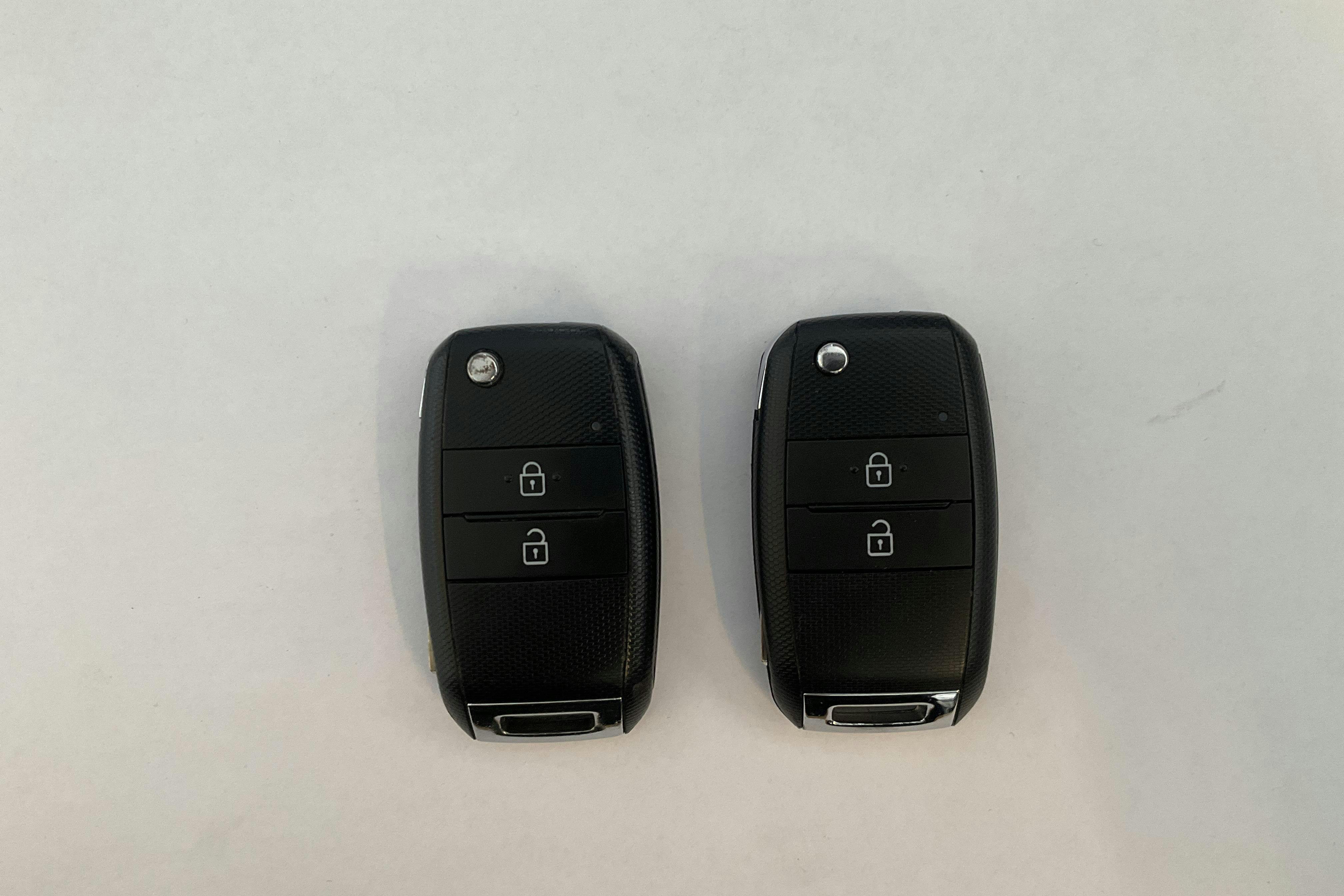 Presentationsfoto 12 av 12: KIA Picanto 1.0 5dr (69hk) - 14 905 mil - Manuell - vit - 2016