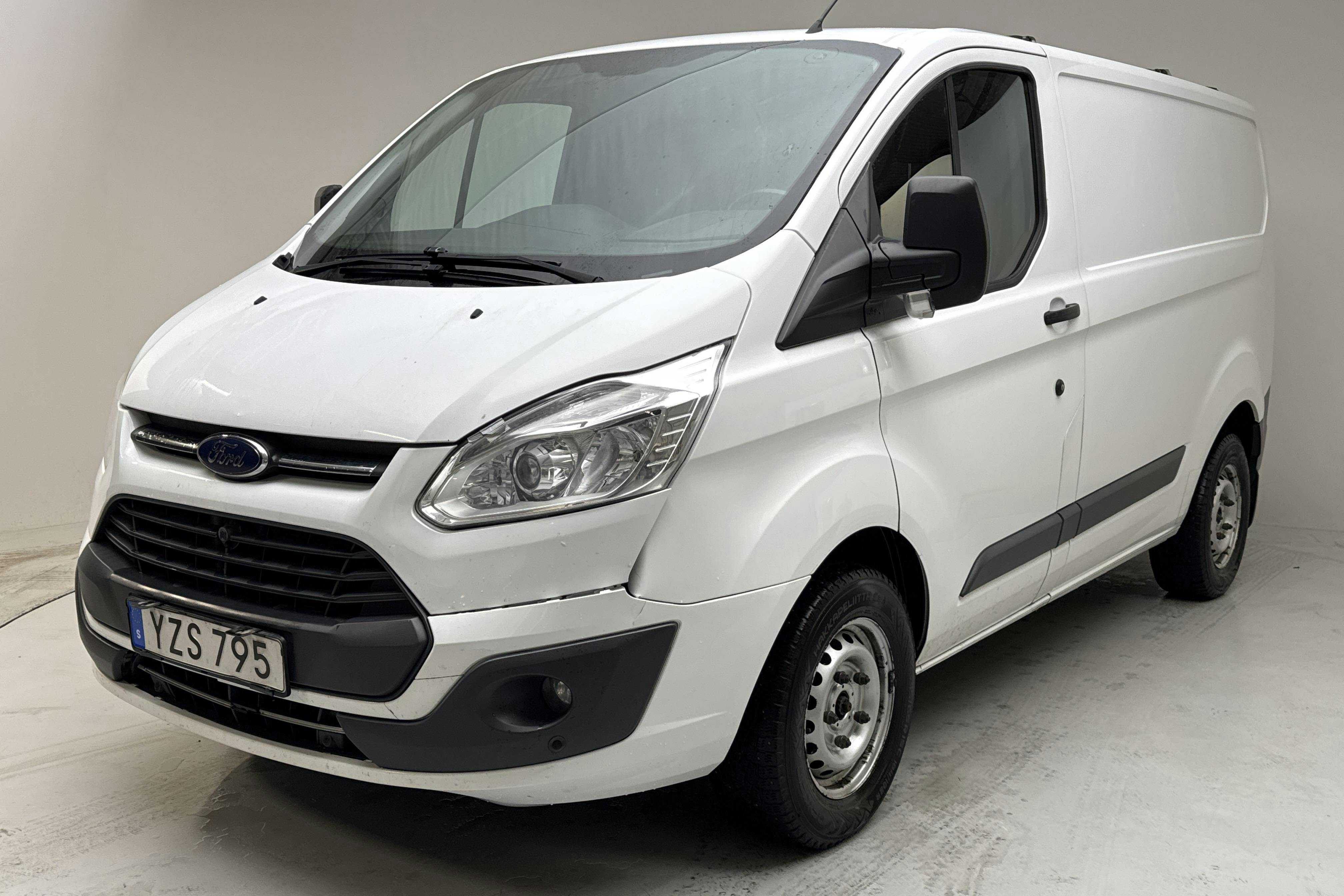 Presentation photo 1 of 13: Ford Transit Custom 290 (130hk) - 188 420 km - Manual - white - 2018