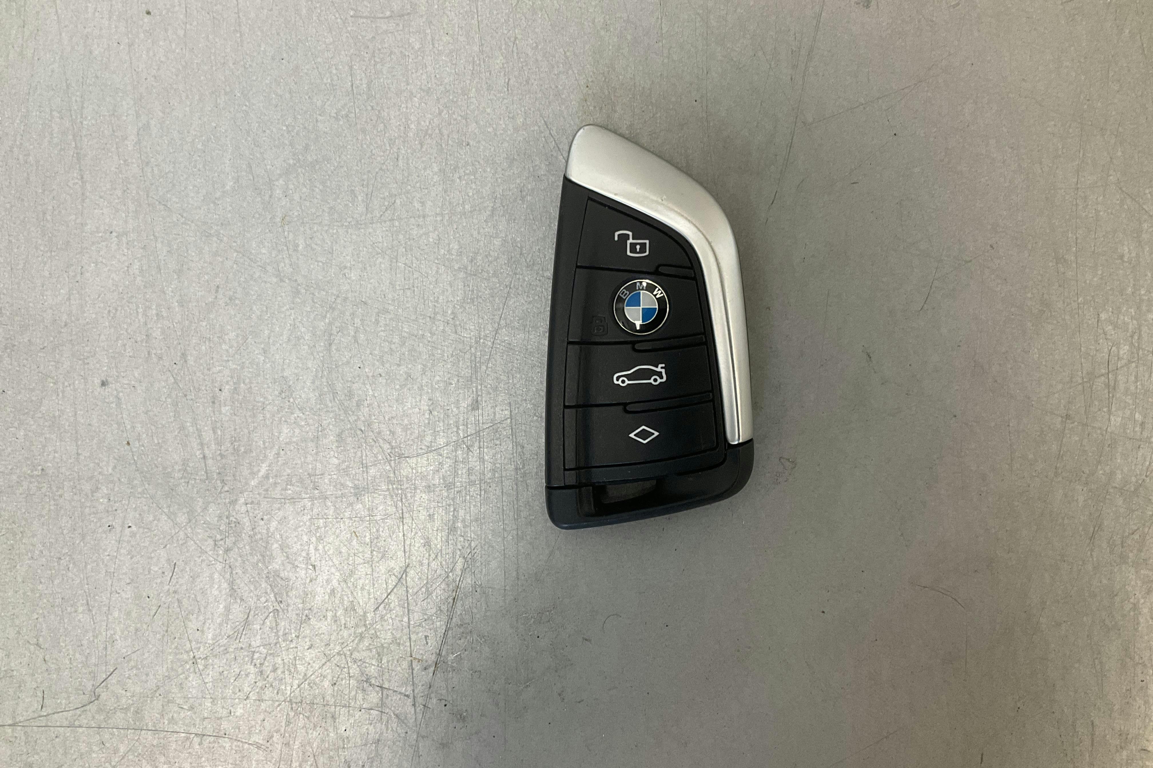 Presentationsfoto 22 av 22: BMW 118i 5dr, F40 (136hk) - 4 880 mil - Automat - grå - 2021