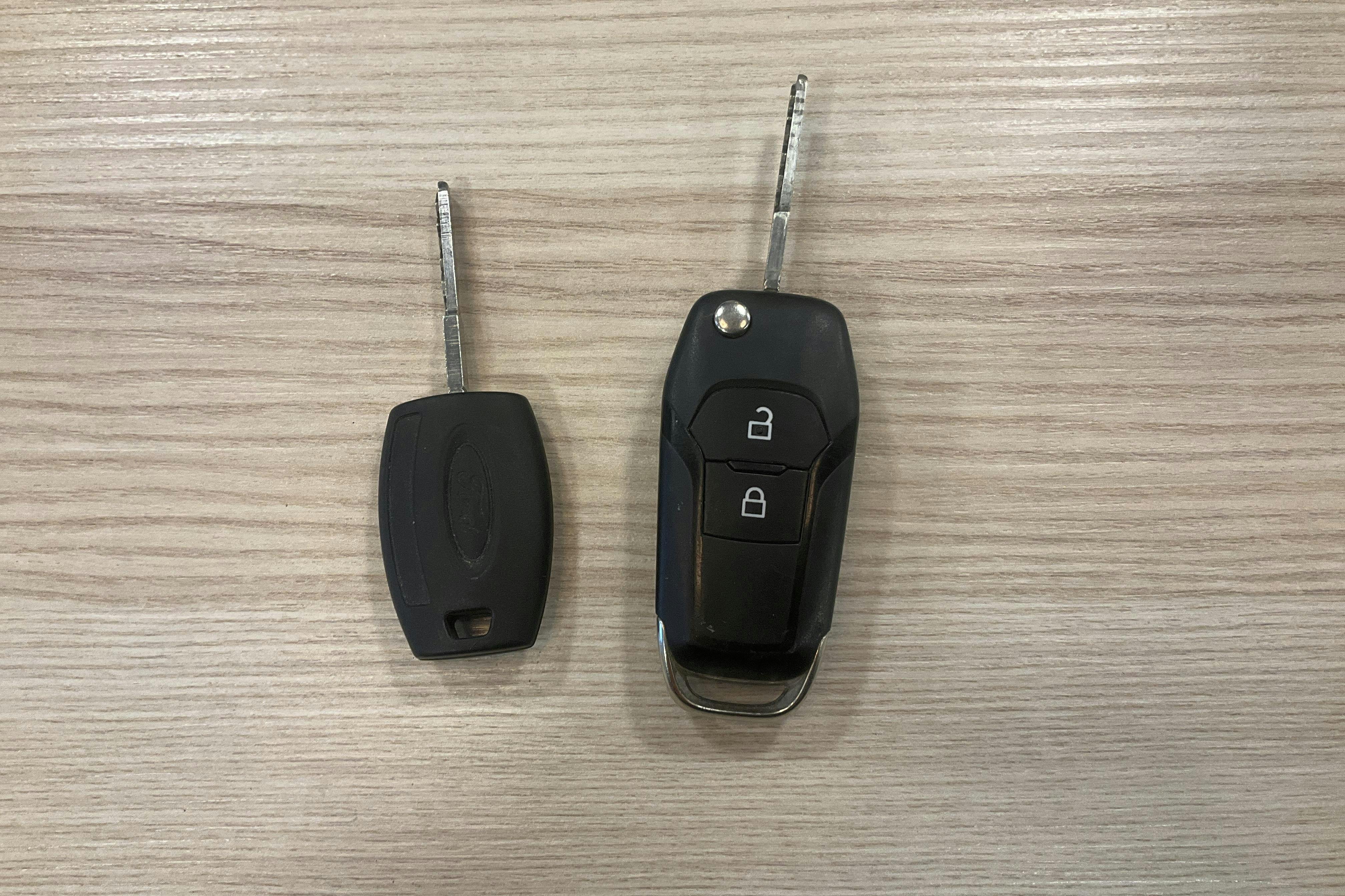 Presentationsfoto 14 av 14: Ford Ranger 2.2 TDCi 4WD (160hk) - 8 834 mil - Automat - vit - 2017