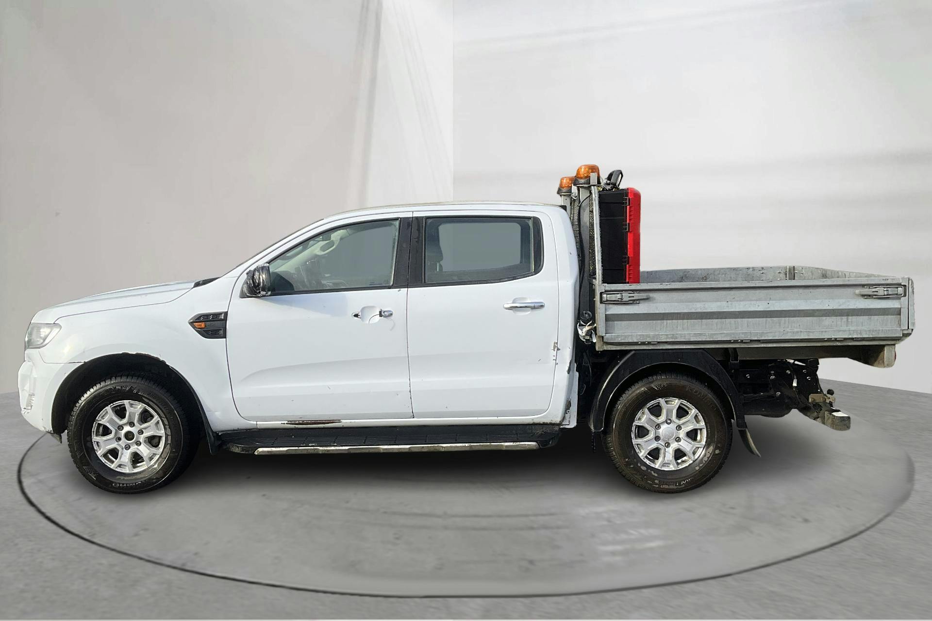 Presentation photo 2 of 13: Ford Ranger 2.2 TDCi 4WD (160hk) - 49 840 km - Automatic - white - 2018