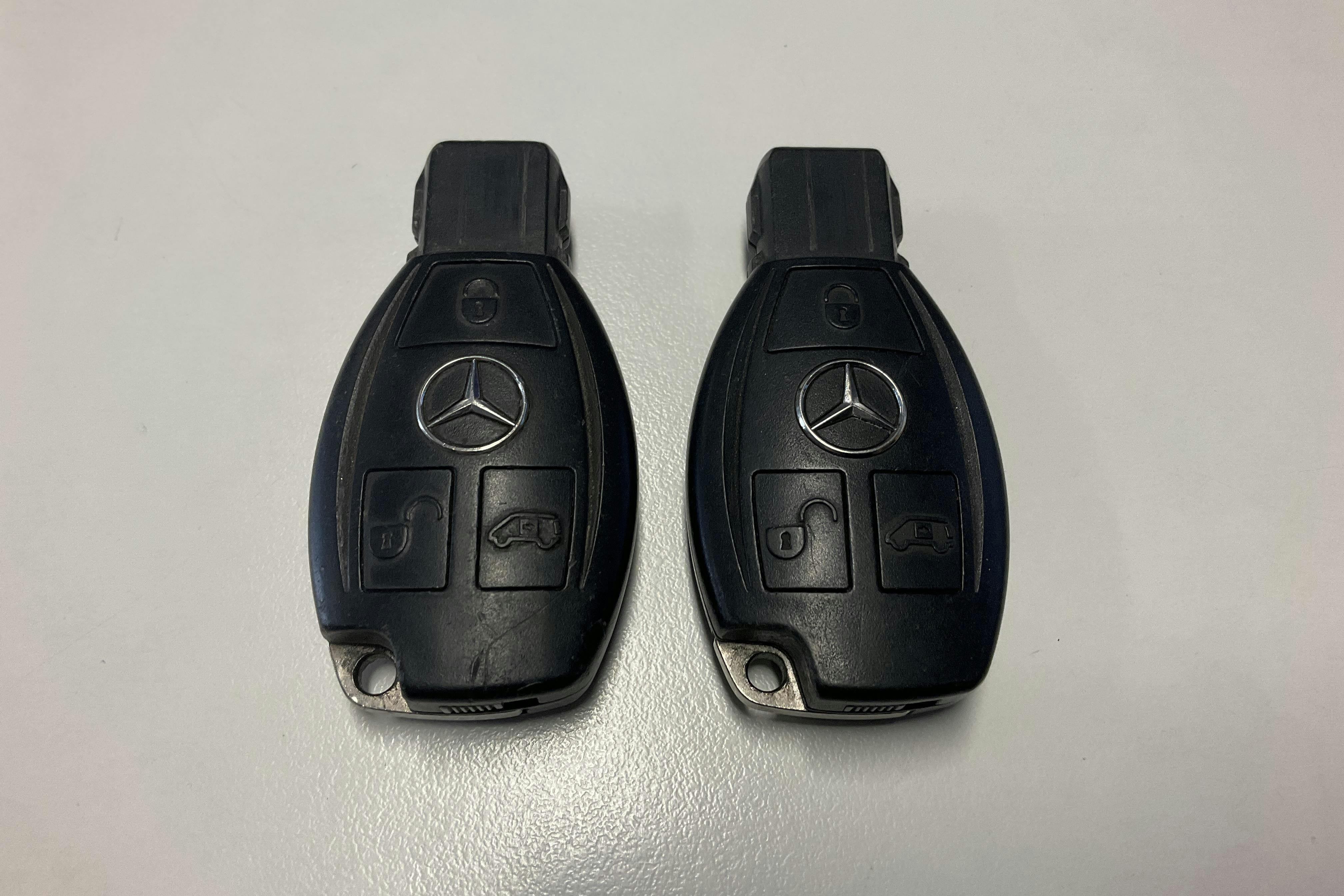 Presentationsfoto 14 av 14: Mercedes Sprinter 319 CDI (190hk) - 32 101 mil - Automat - blå - 2010