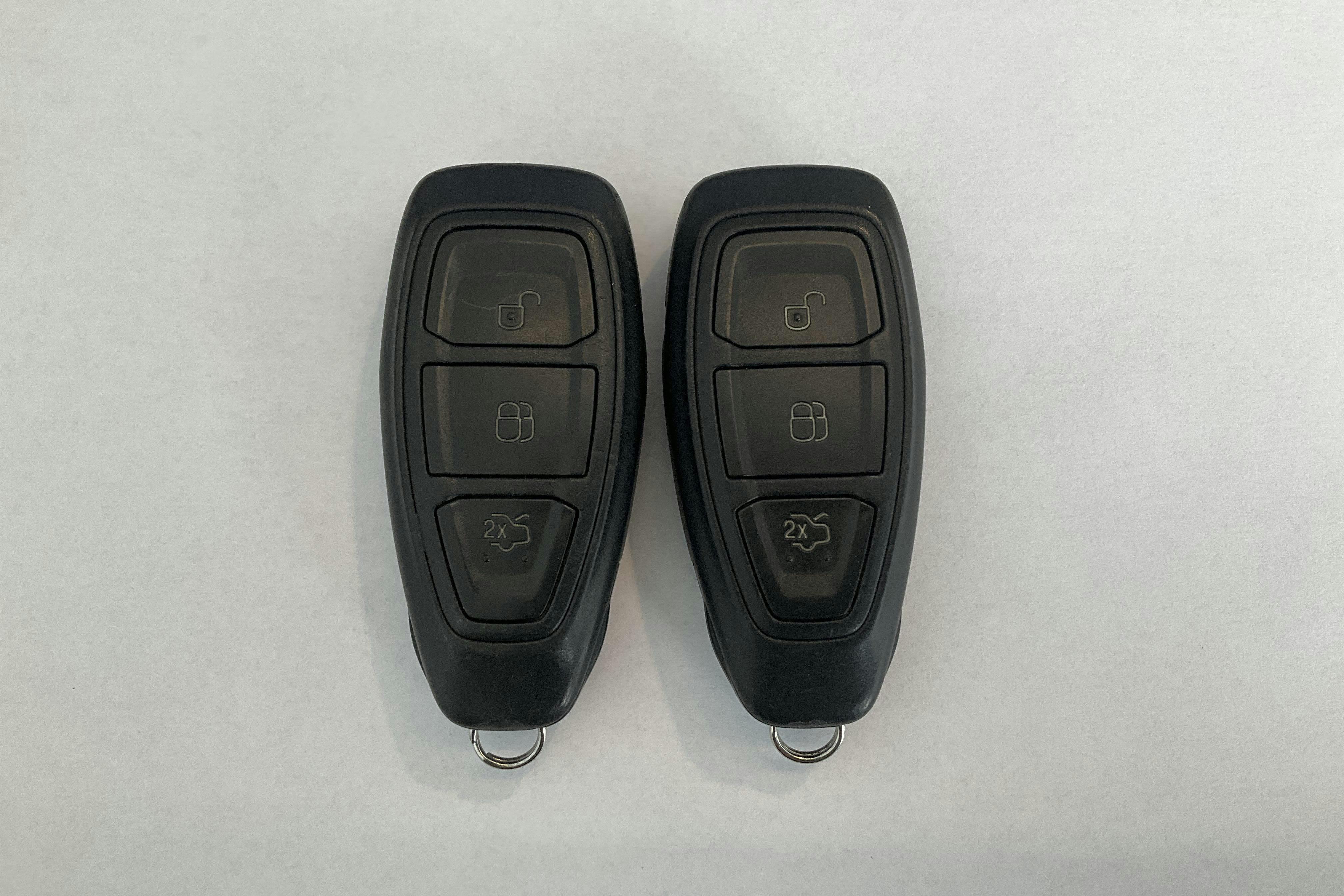 Presentationsfoto 12 av 12: Ford Kuga 1.5 EcoBoost 2WD (150hk) - 12 613 mil - Manuell - vit - 2018