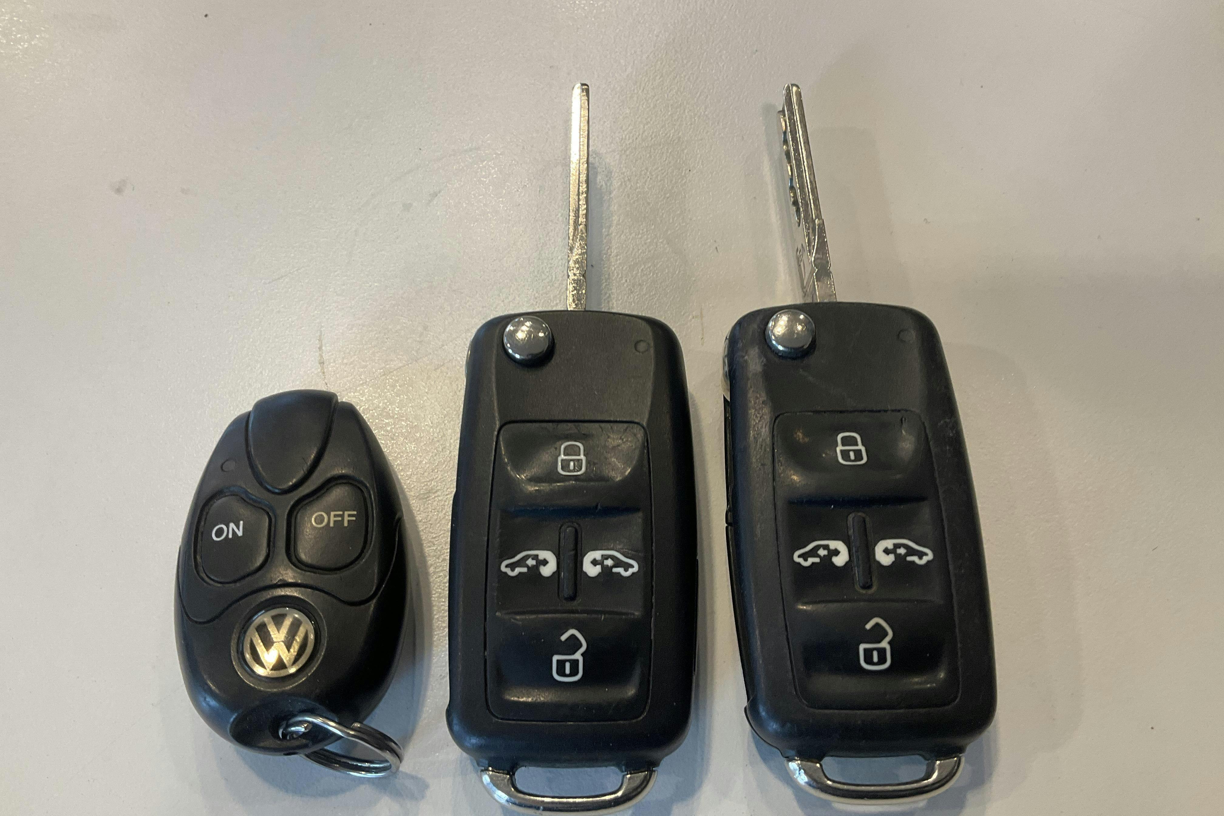 Presentationsfoto 22 av 22: VW Sharan 2.0 TDI (150hk) - 19 576 mil - Automat - svart - 2016