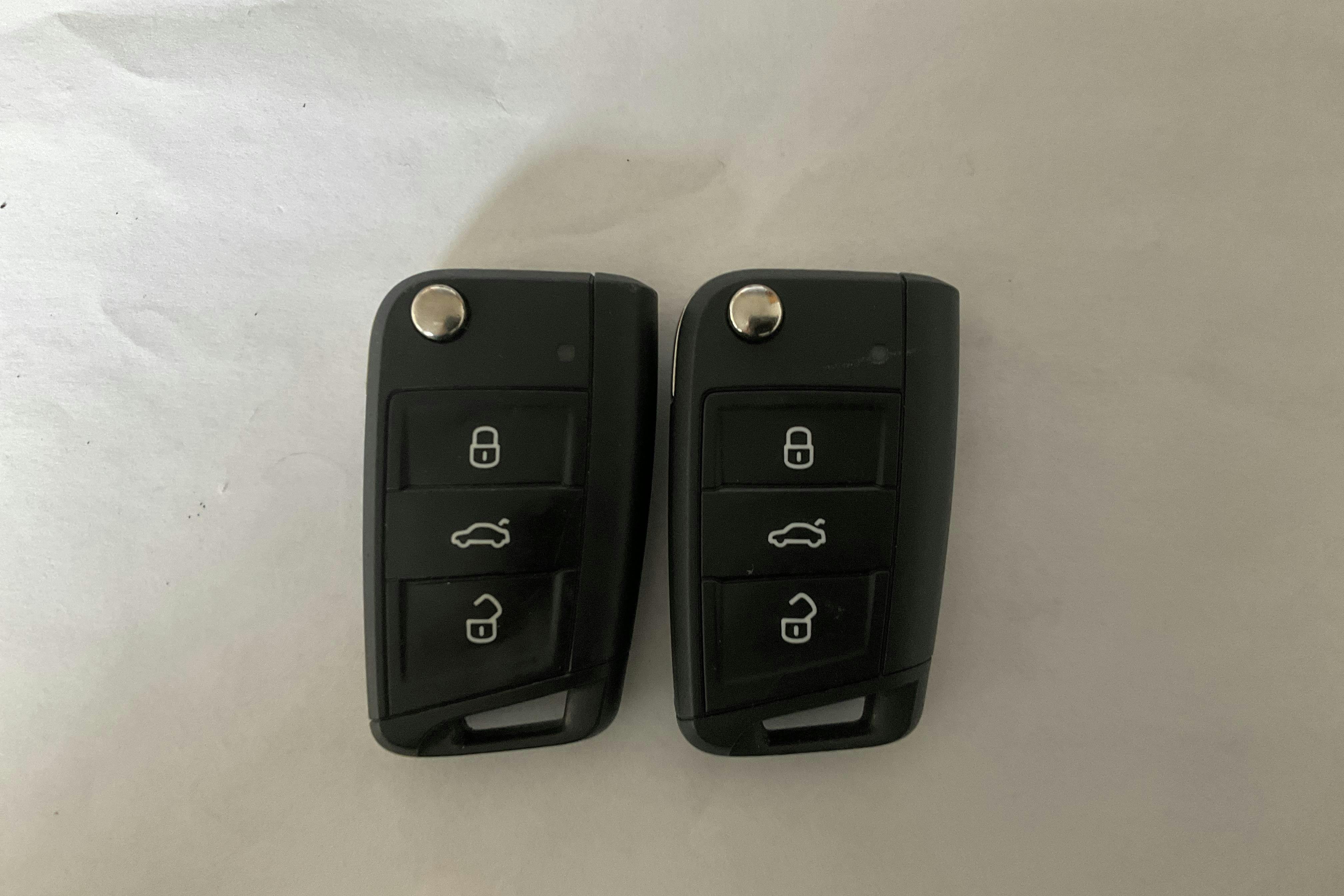 Presentation photo 14 of 14: Skoda Fabia 1.0 TSI (110hk) - 49 370 km - Automatic - blue - 2019