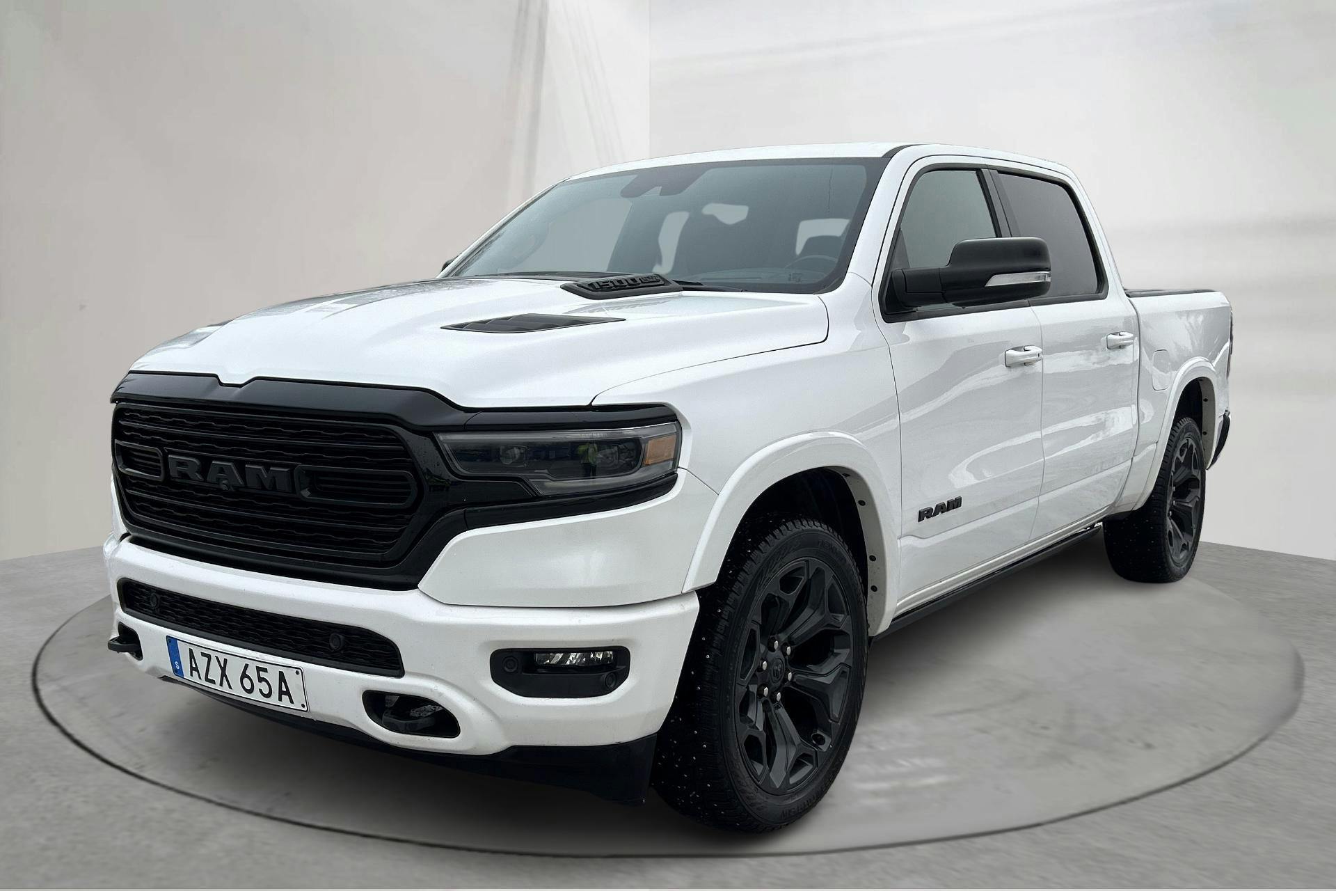 Presentationsfoto 1 av 17: Dodge RAM 1500 5.7 (395hk) - 12 926 mil - Automat - vit - 2022