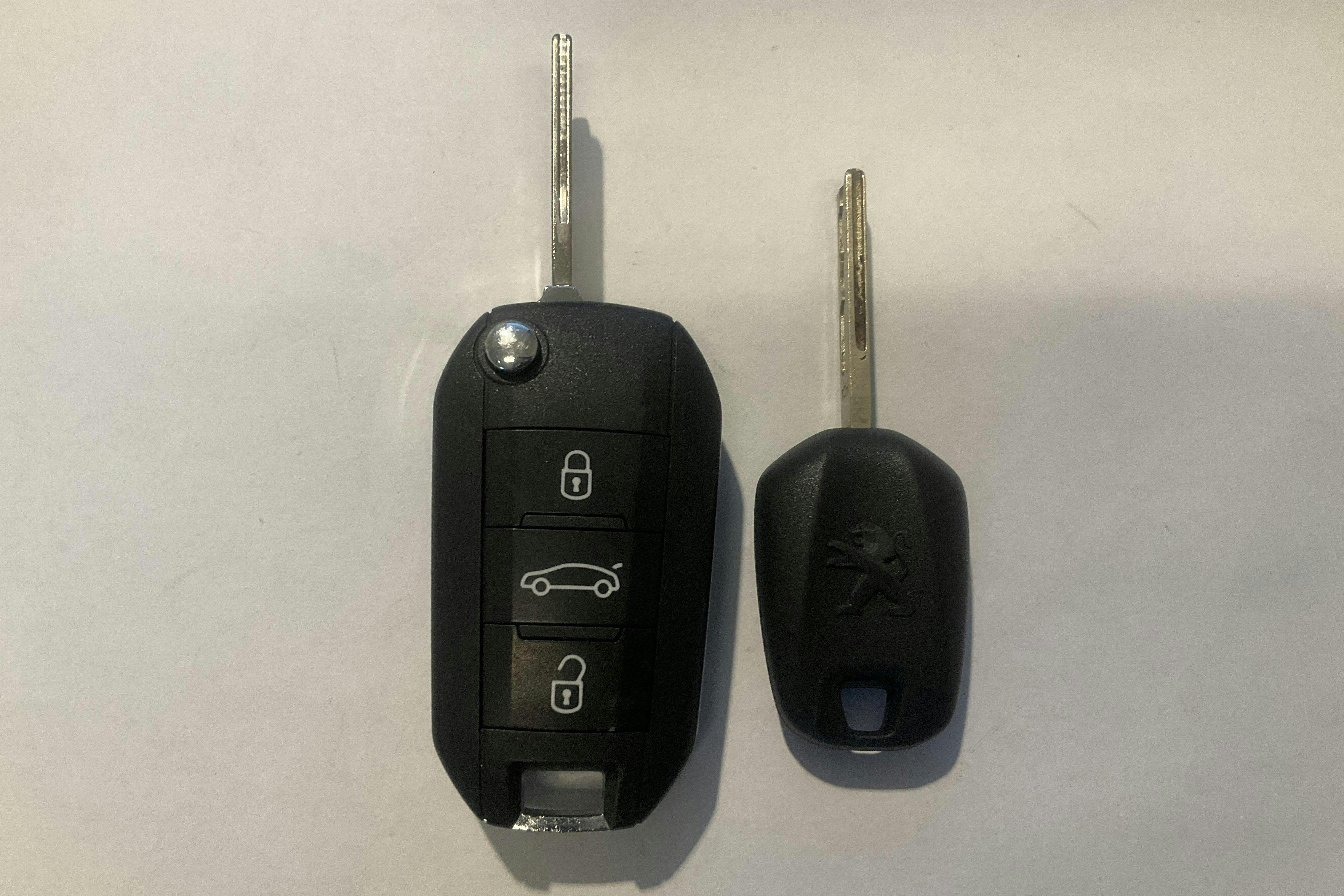 Presentationsfoto 14 av 14: Peugeot Expert BlueHDi Skåp (177hk) - 18 664 mil - Automat - 2018