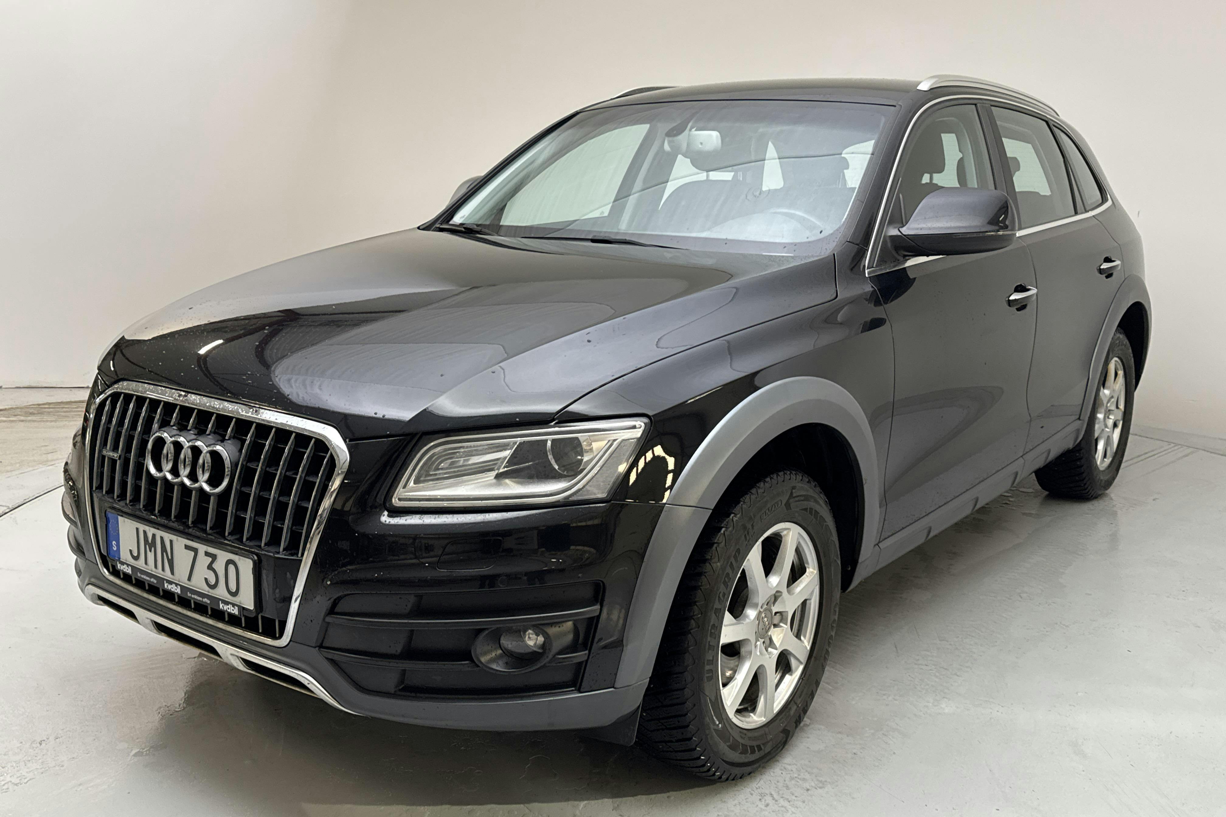 Audi Q5 2.0 TDI clean diesel quattro (150hk) - 12 147 mil - Manuell - svart - 2015