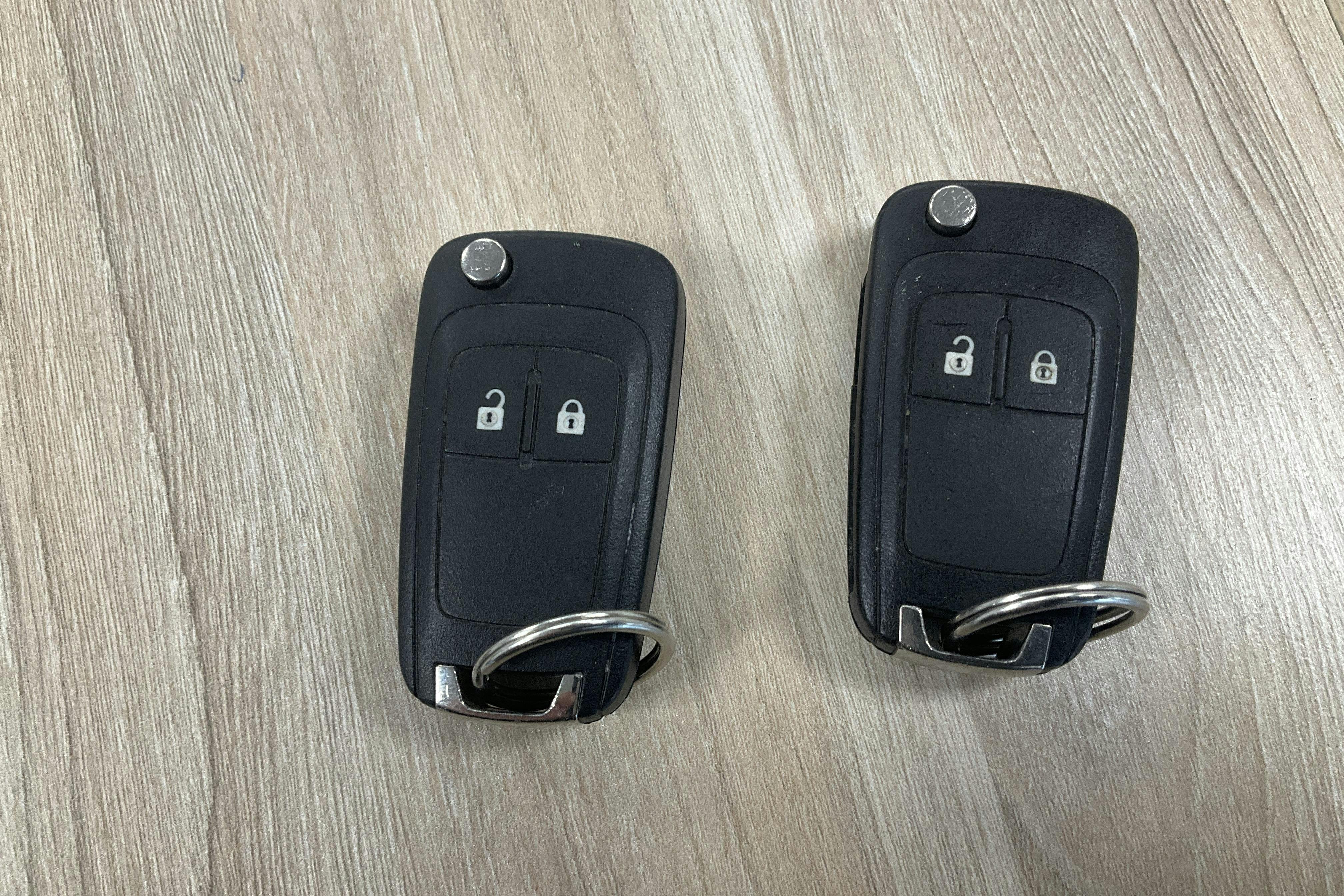 Presentationsfoto 14 av 14: Opel Astra 1.4 Turbo ECOTEC 5dr (140hk) - 12 583 mil - Manuell - grå - 2011