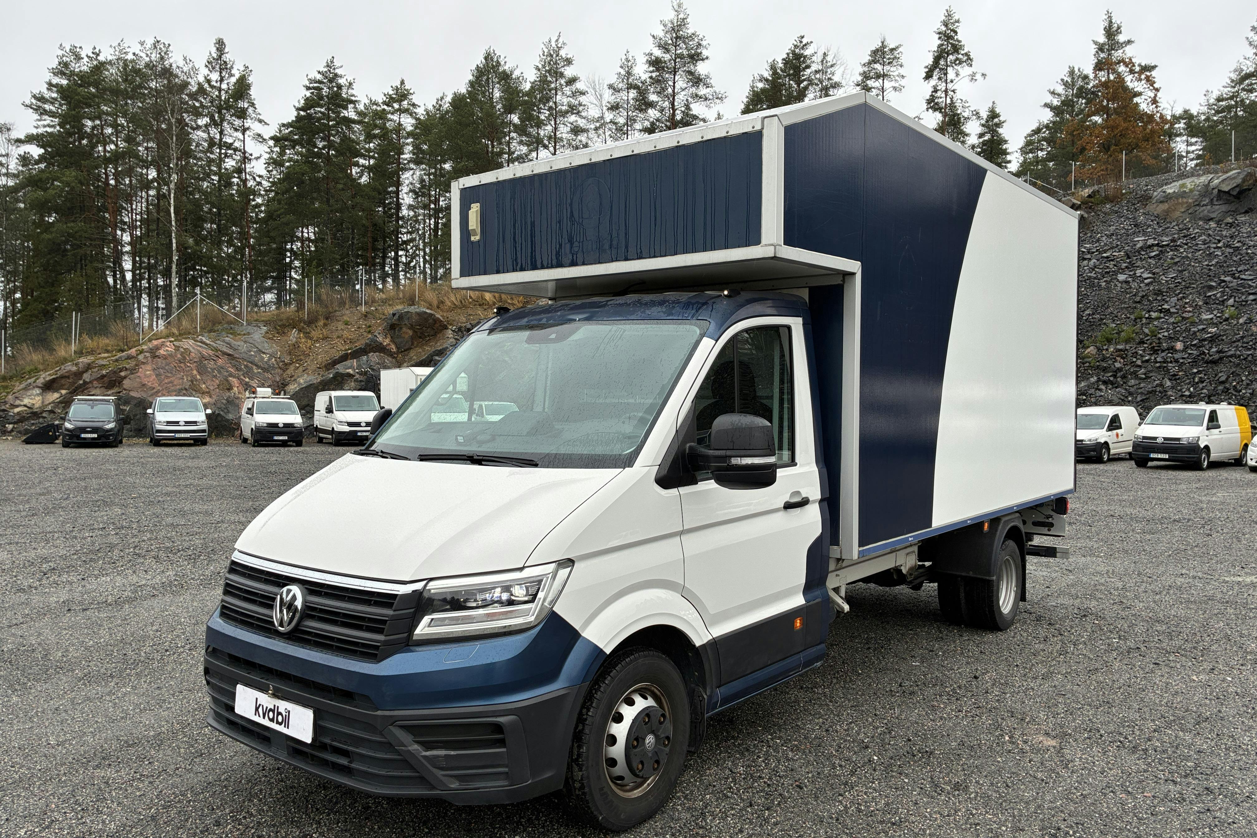 Presentationsfoto 1 av 100: VW Crafter 50 2.0 TDI Chassi (177hk) - 39 420 km - Automat - vit - 2022