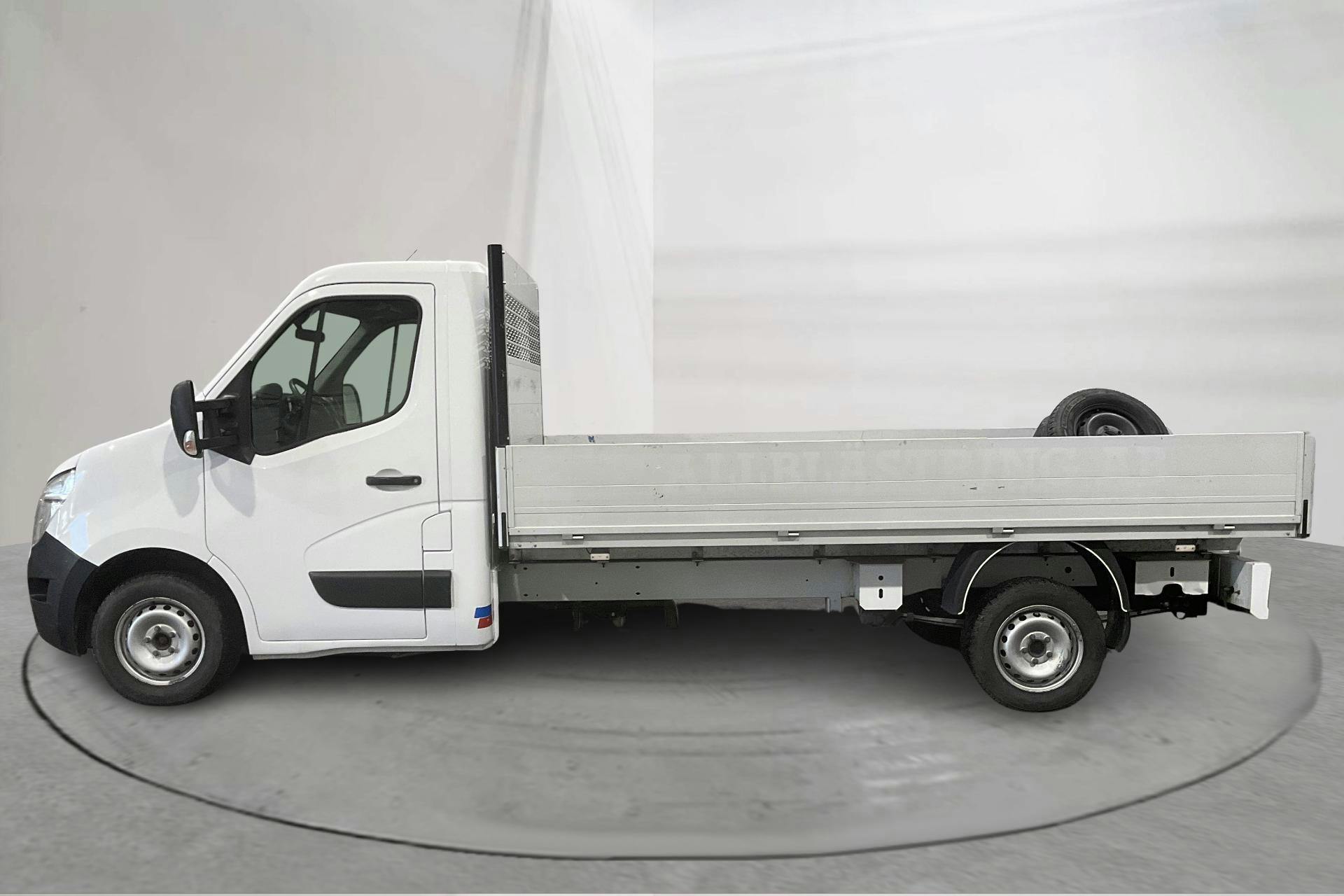 Presentationsfoto 2 av 11: Nissan NV400 2.3 dCi Pick-up (145hk) - 7 948 mil - Manuell - vit - 2019