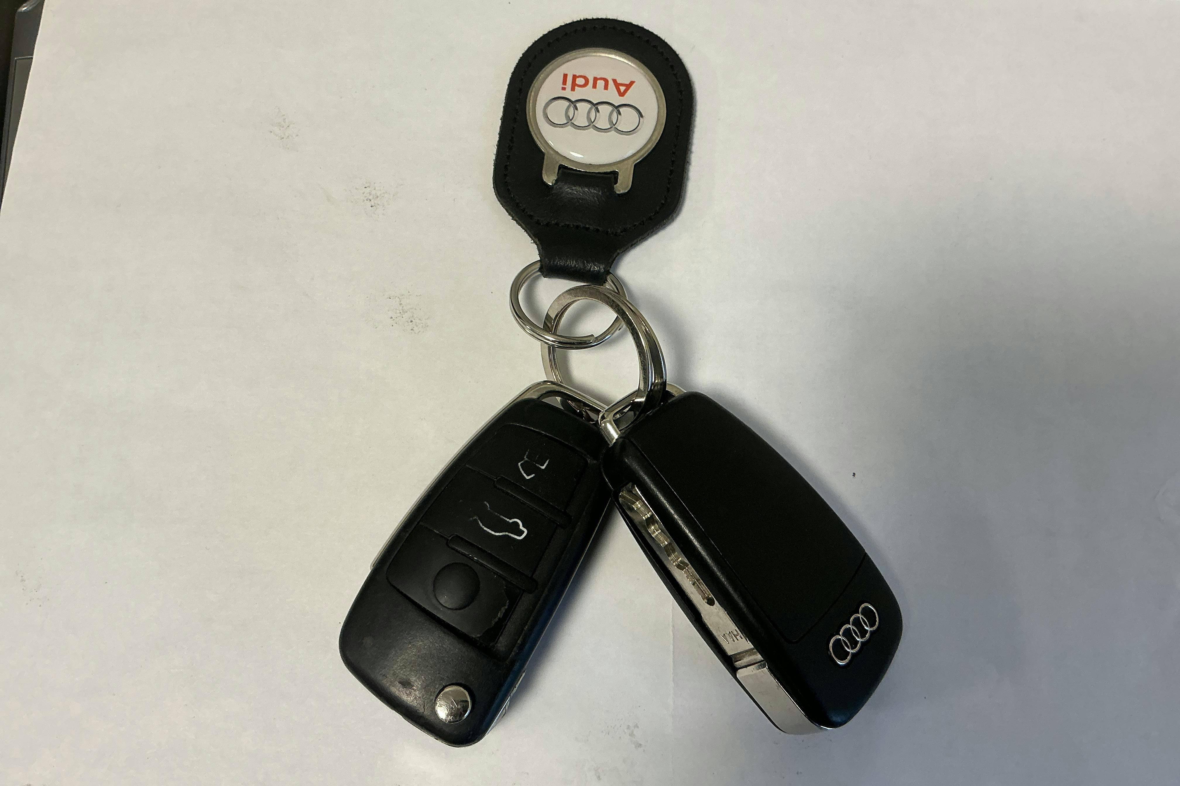 Presentation photo 16 of 16: Audi A1 1.4 TFSI (122hk) - 136 150 km - Automatic - blue - 2012