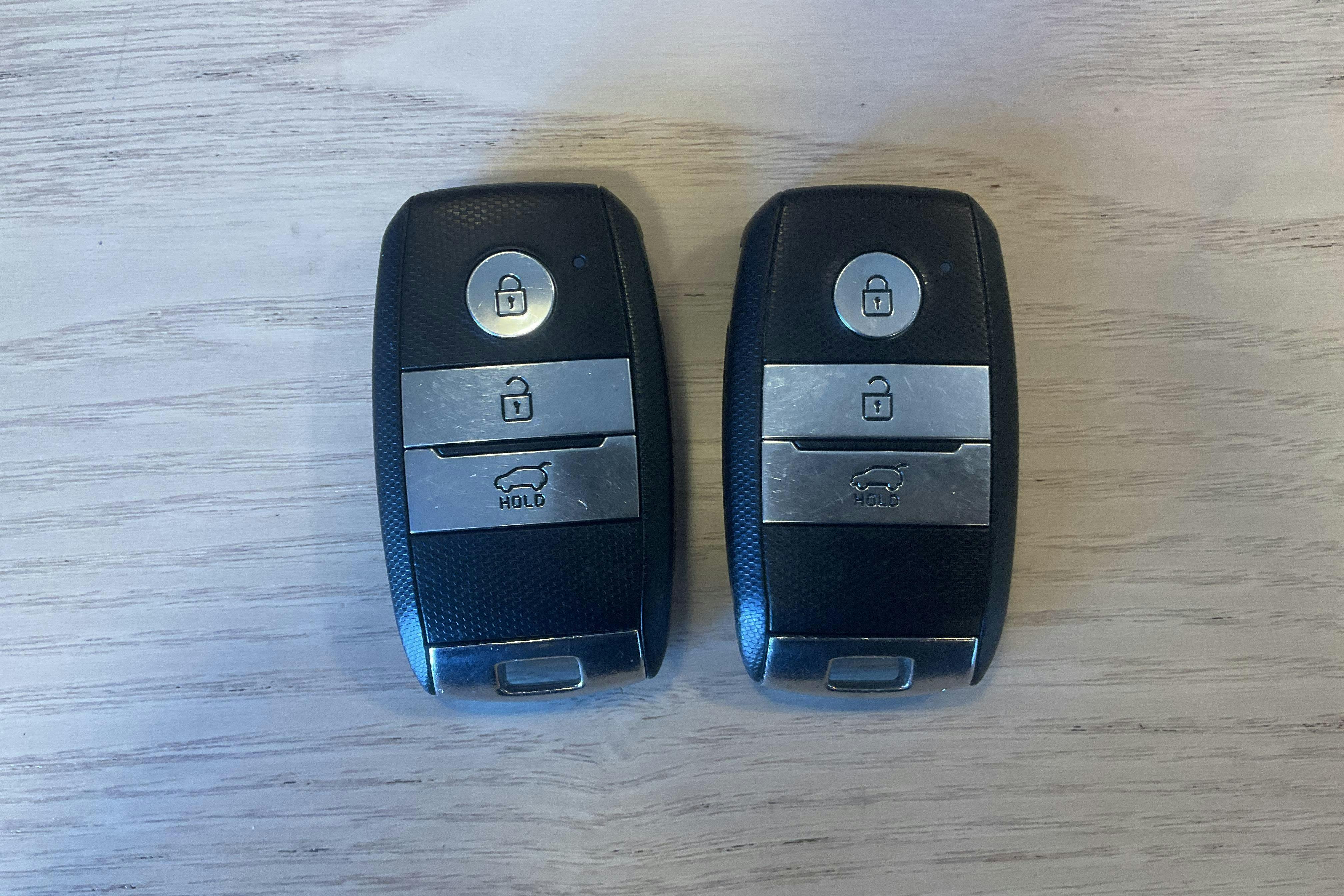 Esitlusfoto 19 aadressil 19: KIA Niro Plug-in Hybrid 1.6 (141hk) - 112 770 km - Automaatne - valge - 2019