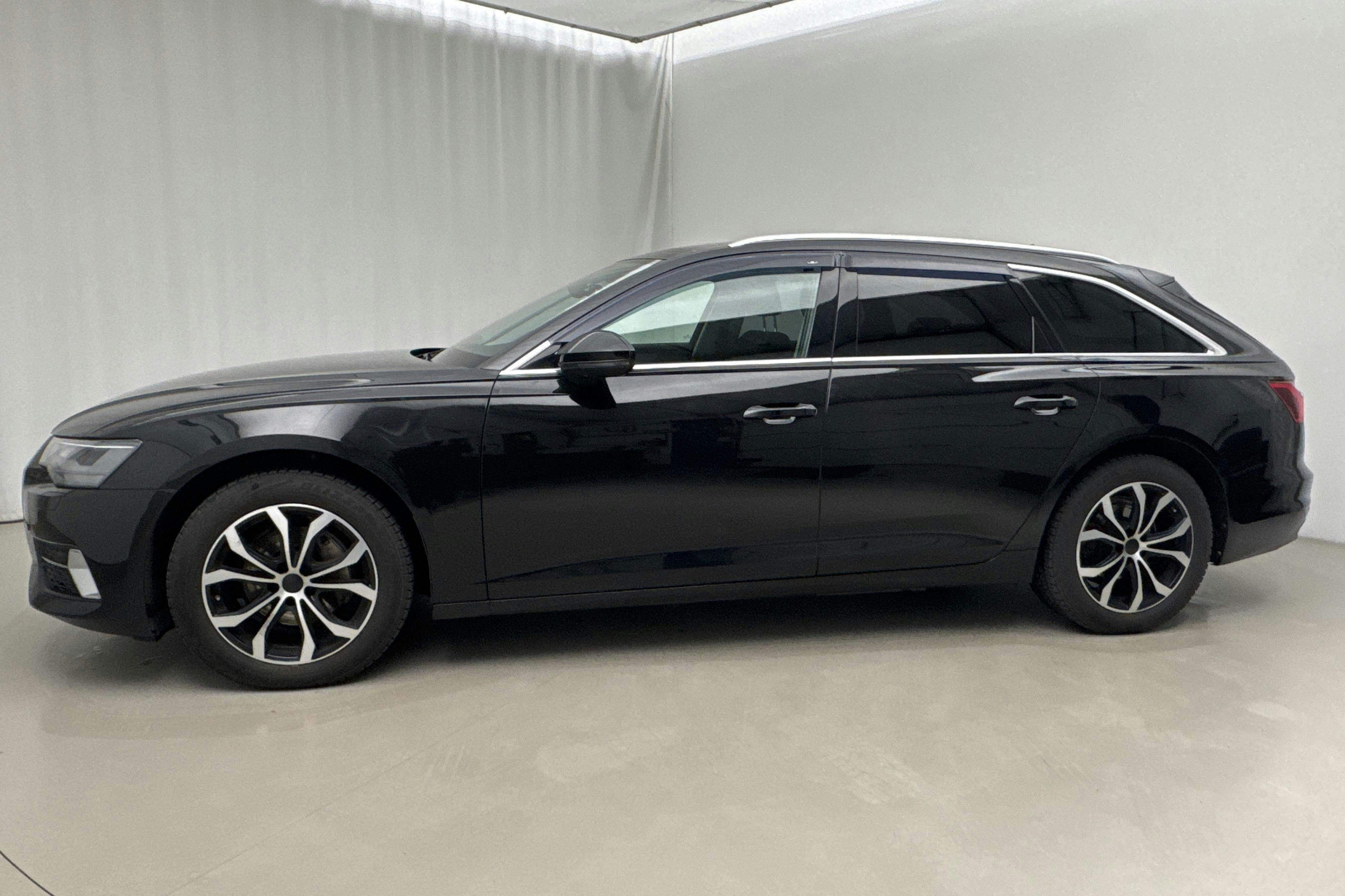 Presentation photo 2 of 17: Audi A6 Avant 40 TDI (204hk) - 171 220 km - Automatic - black - 2020