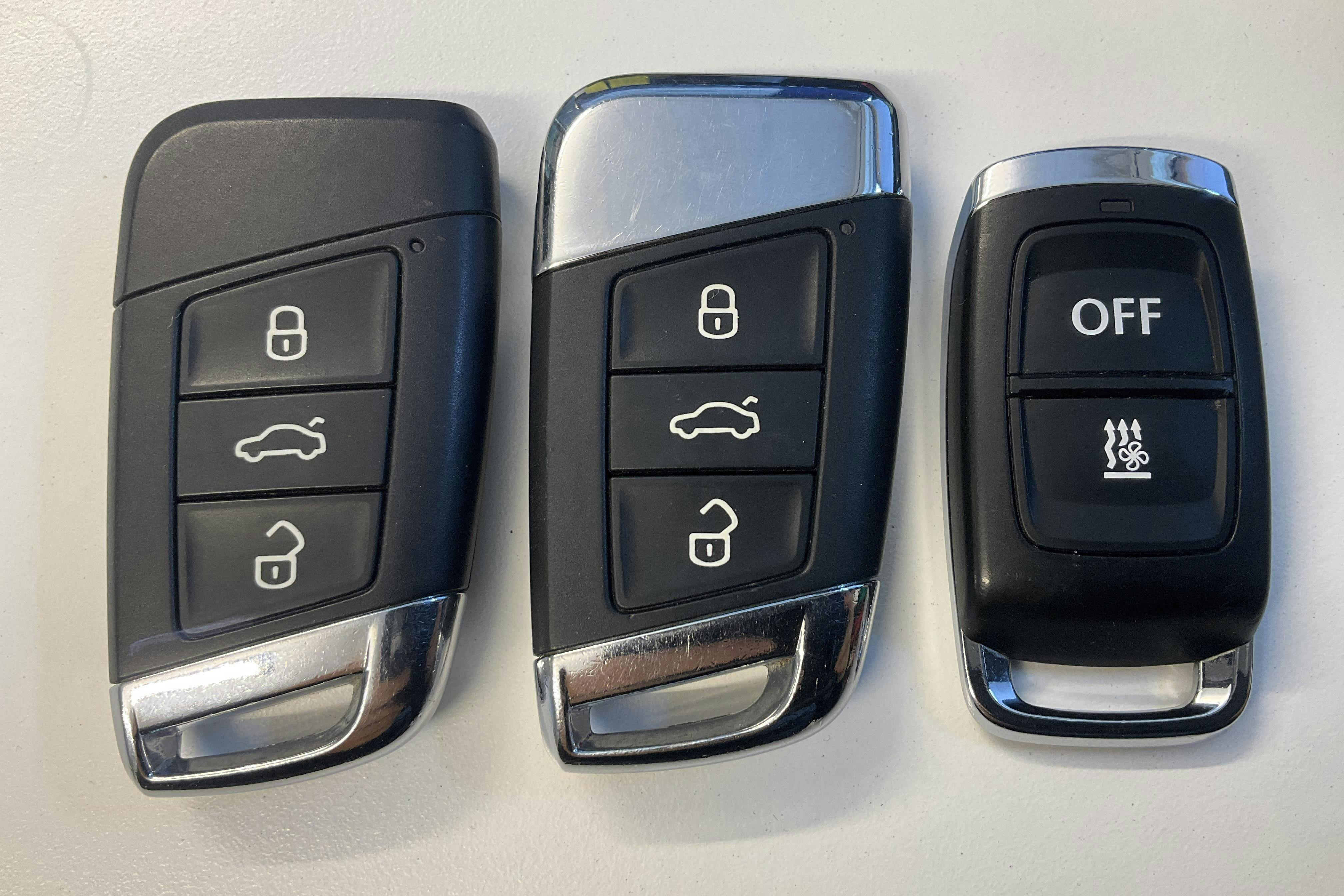 Presentationsfoto 21 av 21: VW Passat 1.4 Plug-in-Hybrid Sportscombi (218hk) - 8 653 mil - Automat - vit - 2018