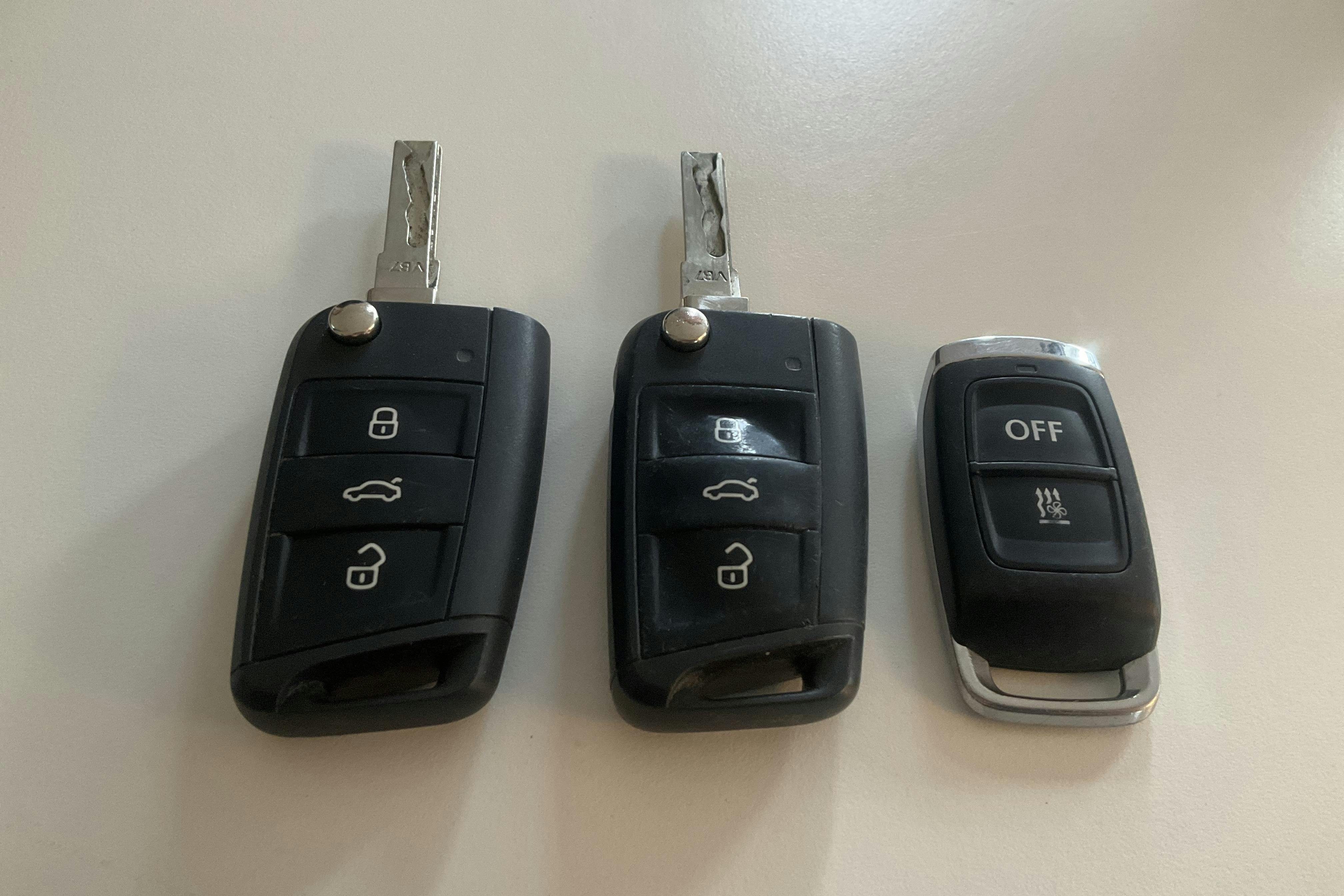 Presentationsfoto 17 av 17: Skoda Octavia III 2.0 TDI CR Combi 4x4 (150hk) - 15 491 mil - Manuell - vit - 2018