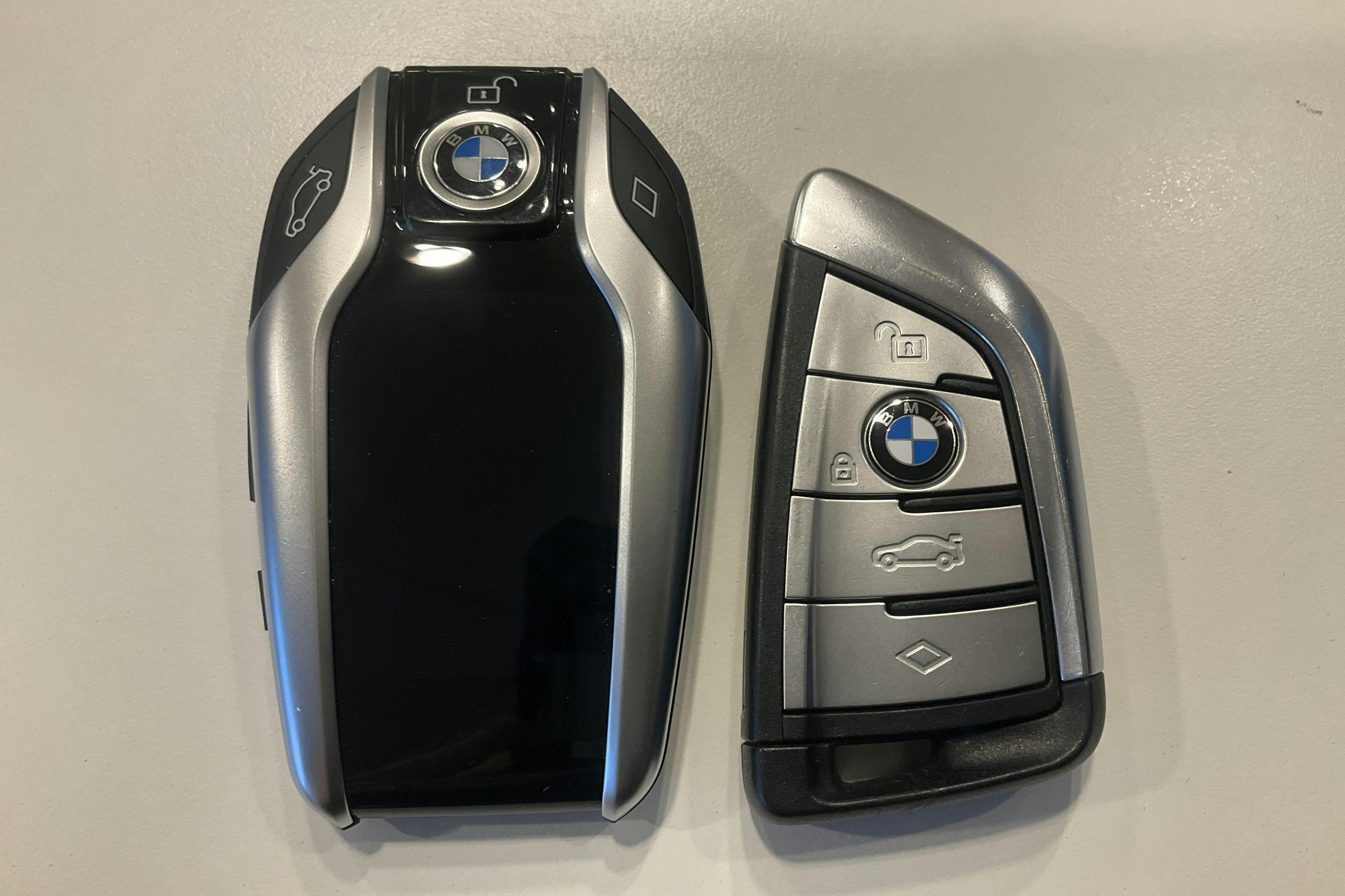 Presentationsfoto 24 av 24: BMW 530e xDrive Touring, G31 12kWh LCI (292hk) - 5 986 mil - Automat - svart - 2023