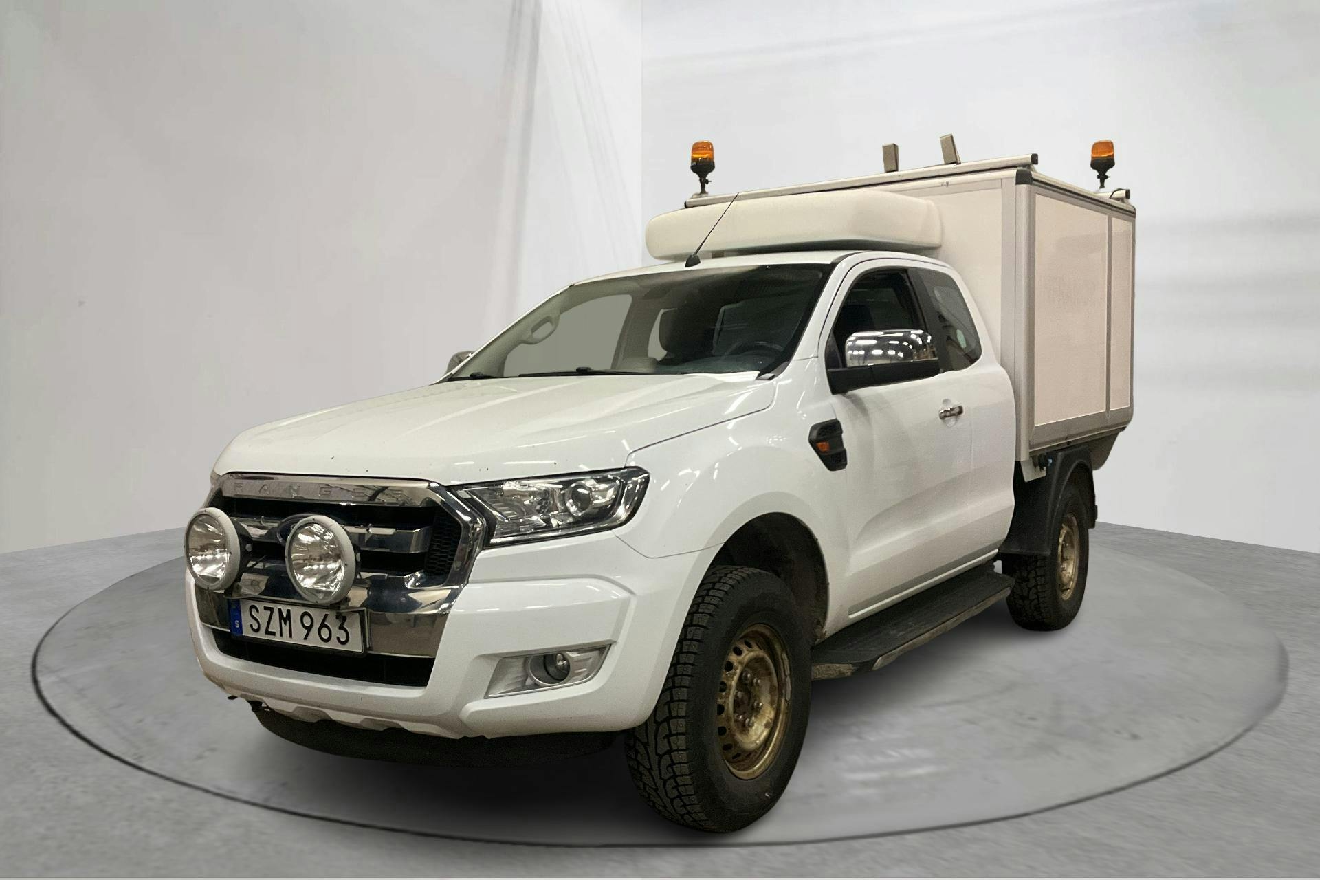 Presentationsfoto 1 av 19: Ford Ranger 2.2 TDCi 4WD (160hk) - 13 674 mil - Manuell - vit - 2018