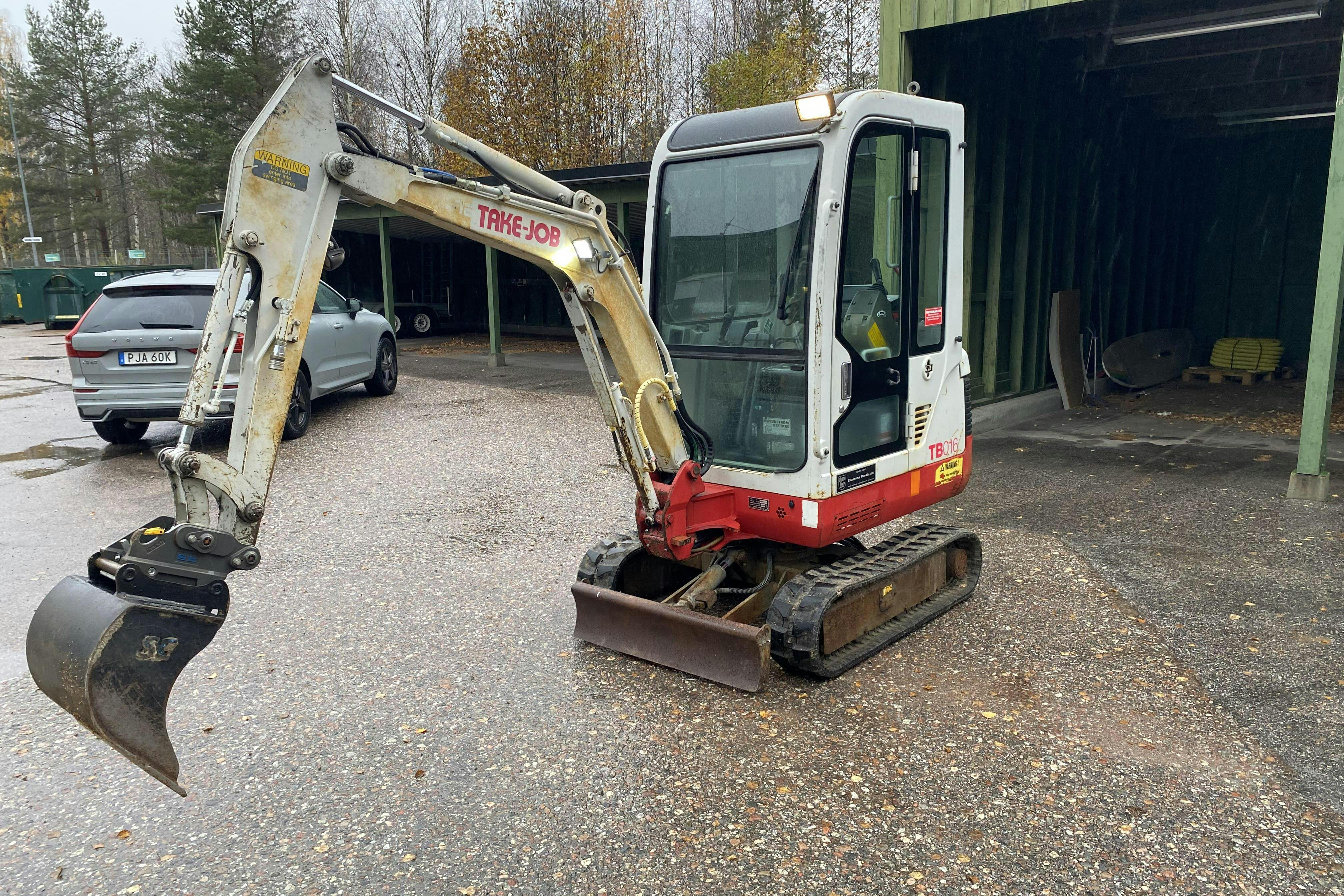 Presentationsfoto 1 av 44: TAKE JOB TBO 16 -  - 1998