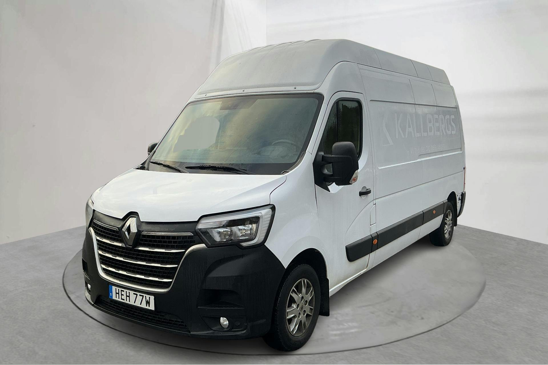 Presentationsfoto 1 av 12: Renault Master 2.3 dCi FAP 2WD (180hk) - 10 519 mil - Manuell - vit - 2022