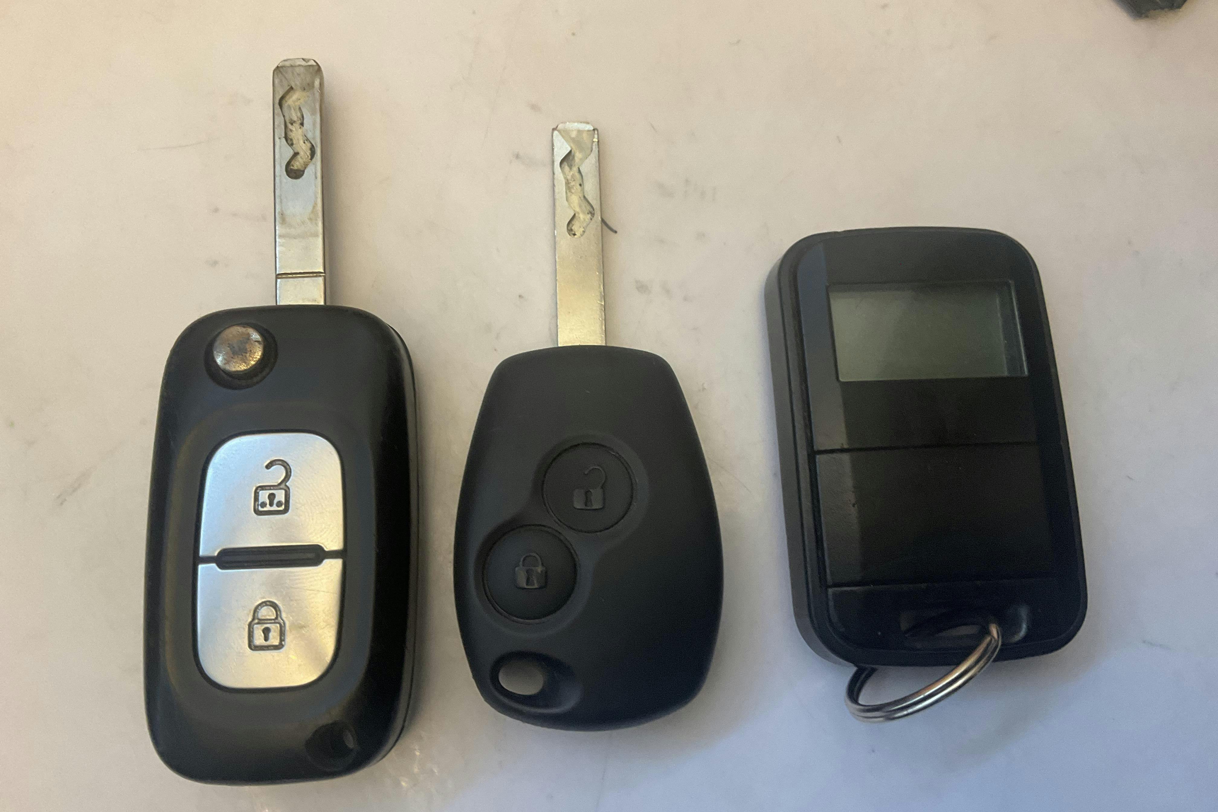 Presentationsfoto 12 av 12: Renault Master 2.3 dCi FAP 2WD (180hk) - 10 519 mil - Manuell - vit - 2022