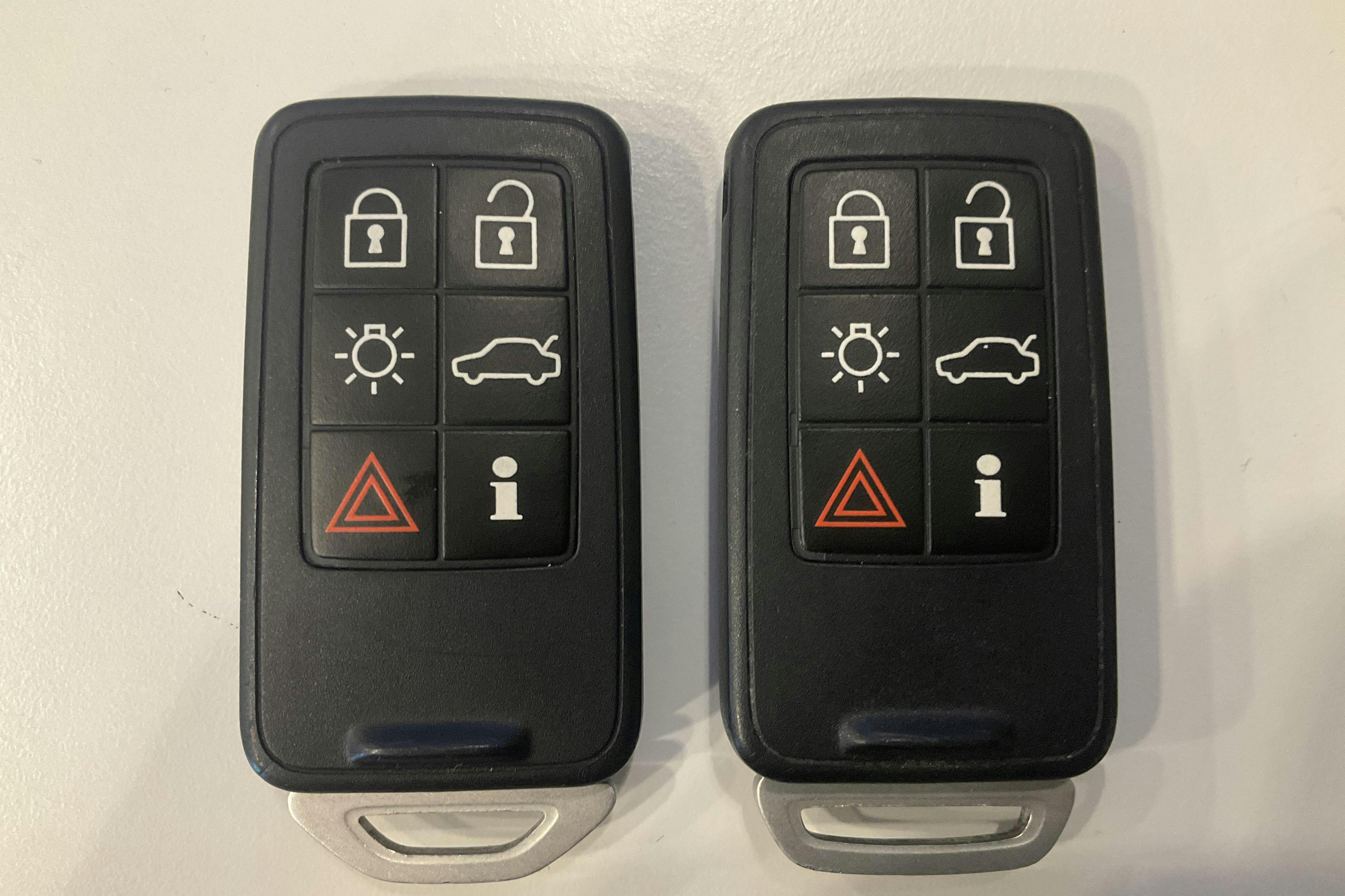 Presentationsfoto 17 av 17: Volvo XC60 D4 AWD (190hk) - 11 928 mil - Automat - svart - 2017