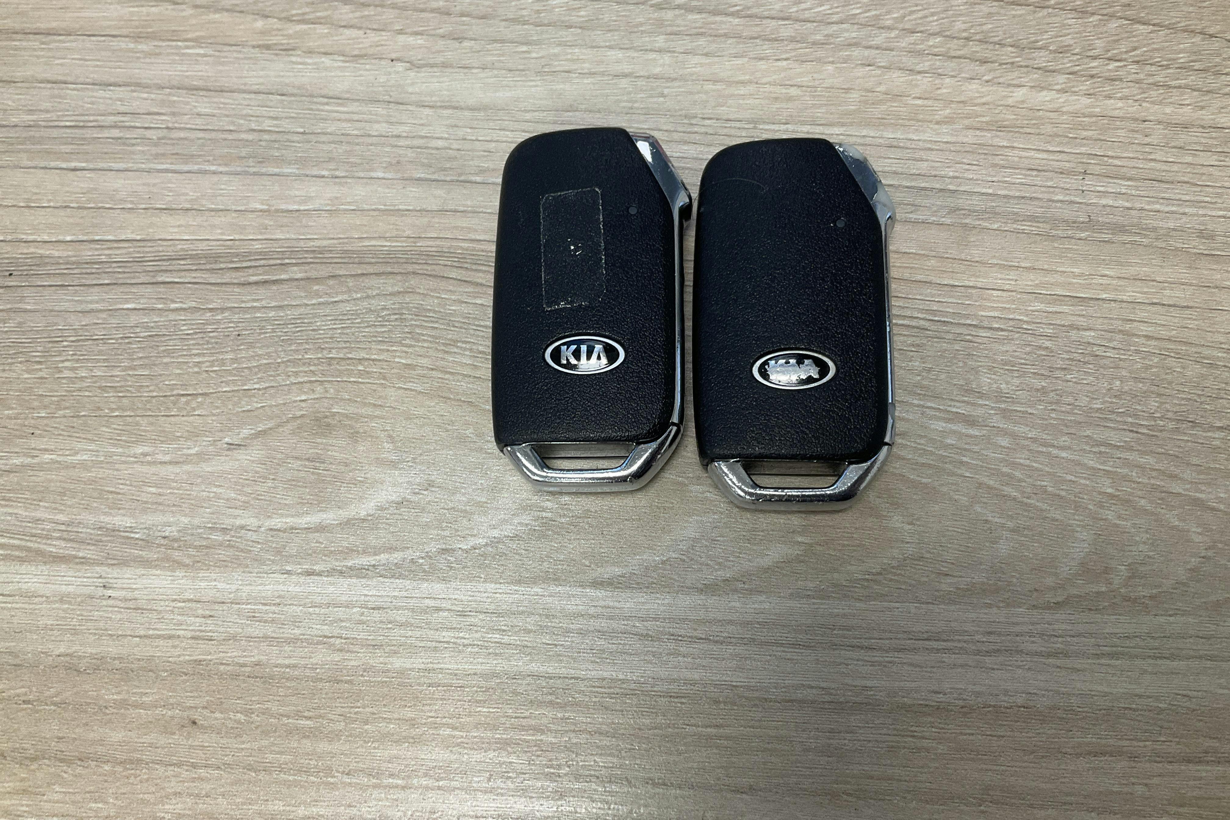 Presentationsfoto 22 av 22: KIA e-Niro 64kWh (204hk) - 9 826 mil - Automat - vit - 2021