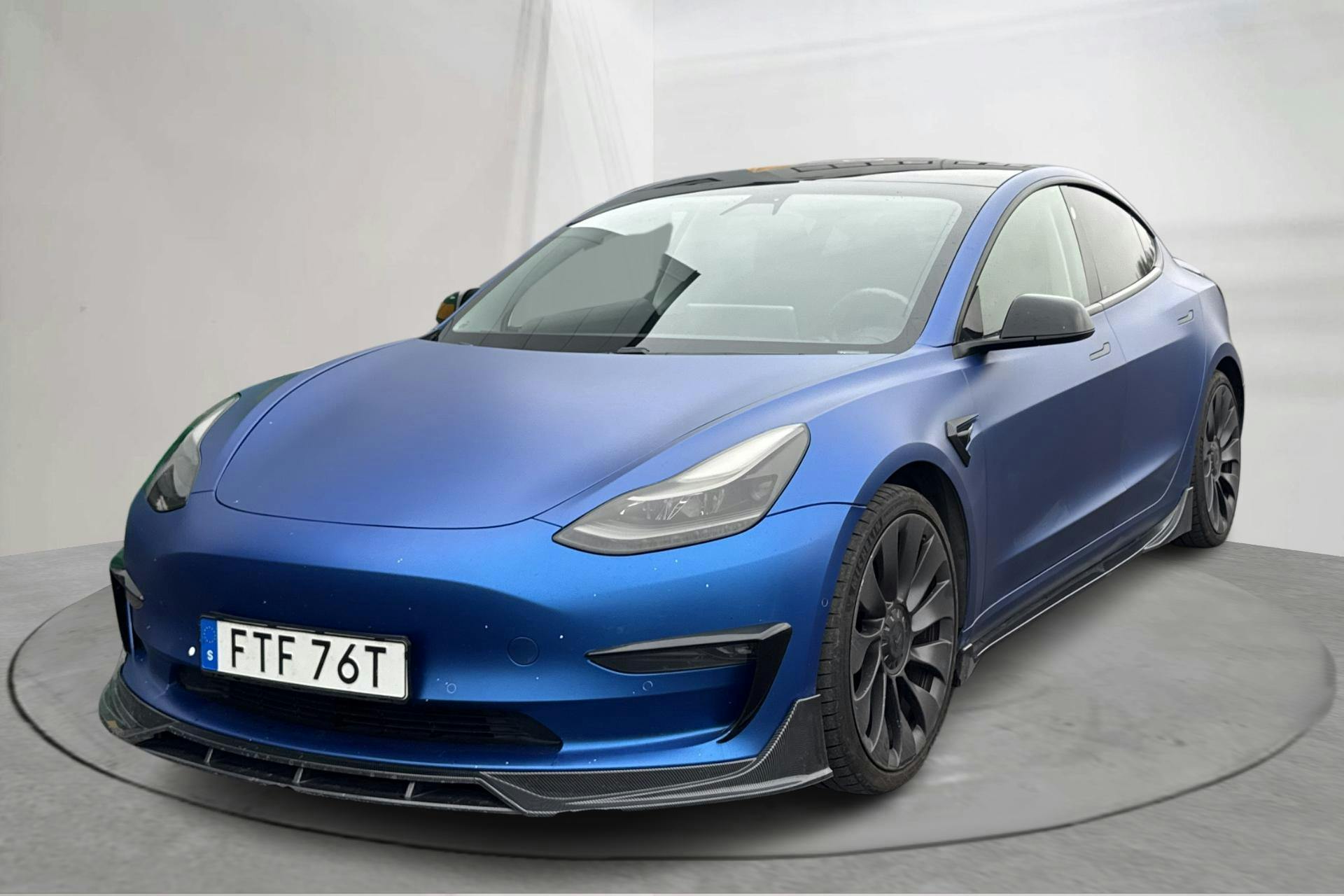 Tesla Model 3 Performance AWD - 12 234 mil - Automat - vit - 2021
