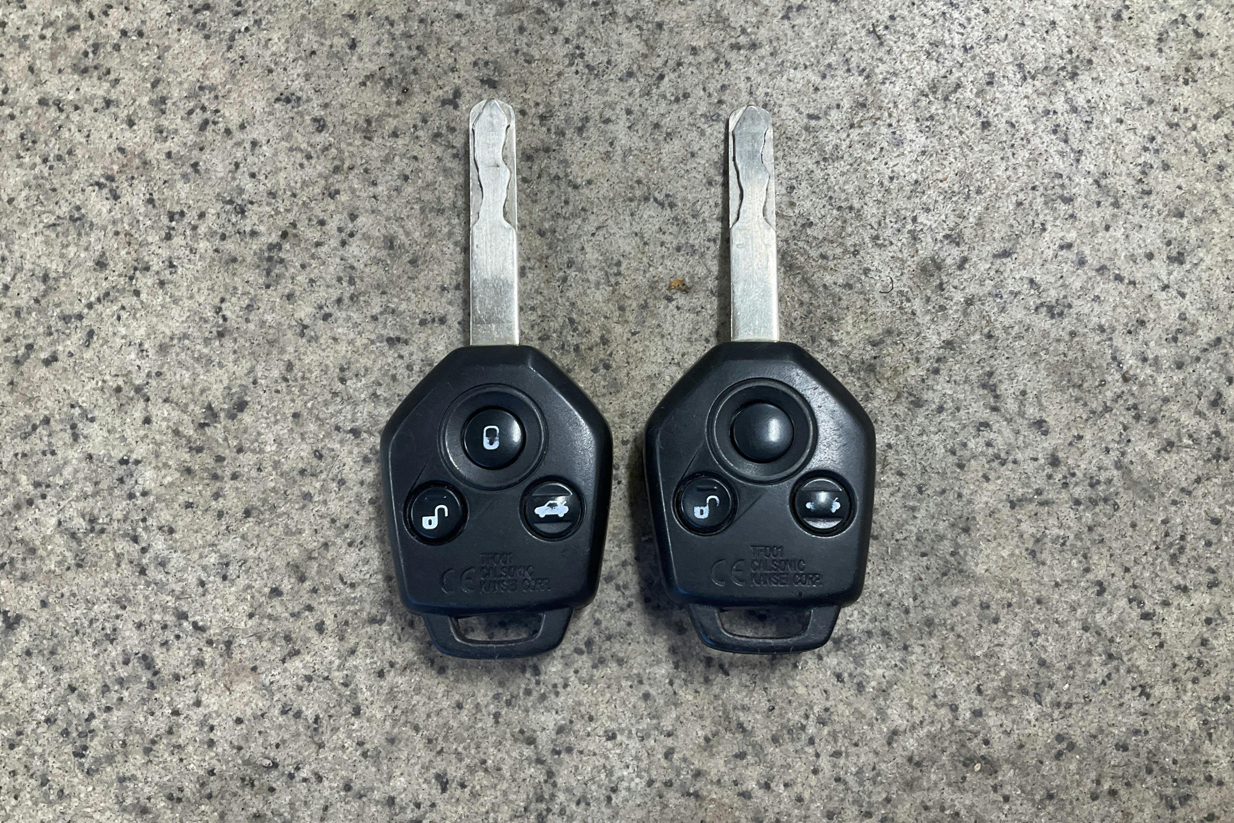 Presentationsfoto 13 av 13: Subaru Outback 2.5 (167hk) - 23 571 mil - Manuell - vit - 2010