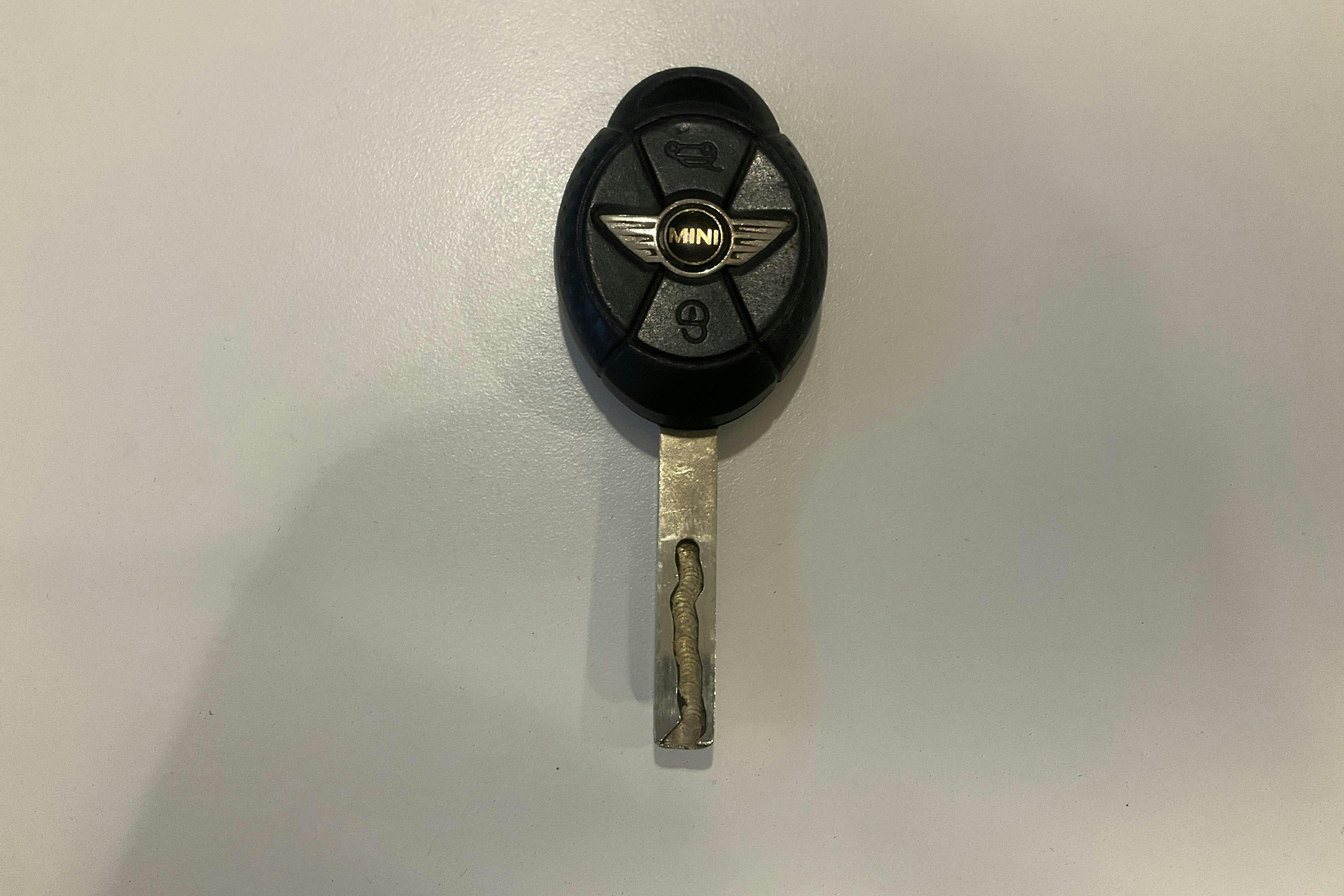 Presentationsfoto 24 av 24: MINI Cooper 1.6 Cabriolet (115hk) - 7 847 mil - Manuell - Dark Green - 2007