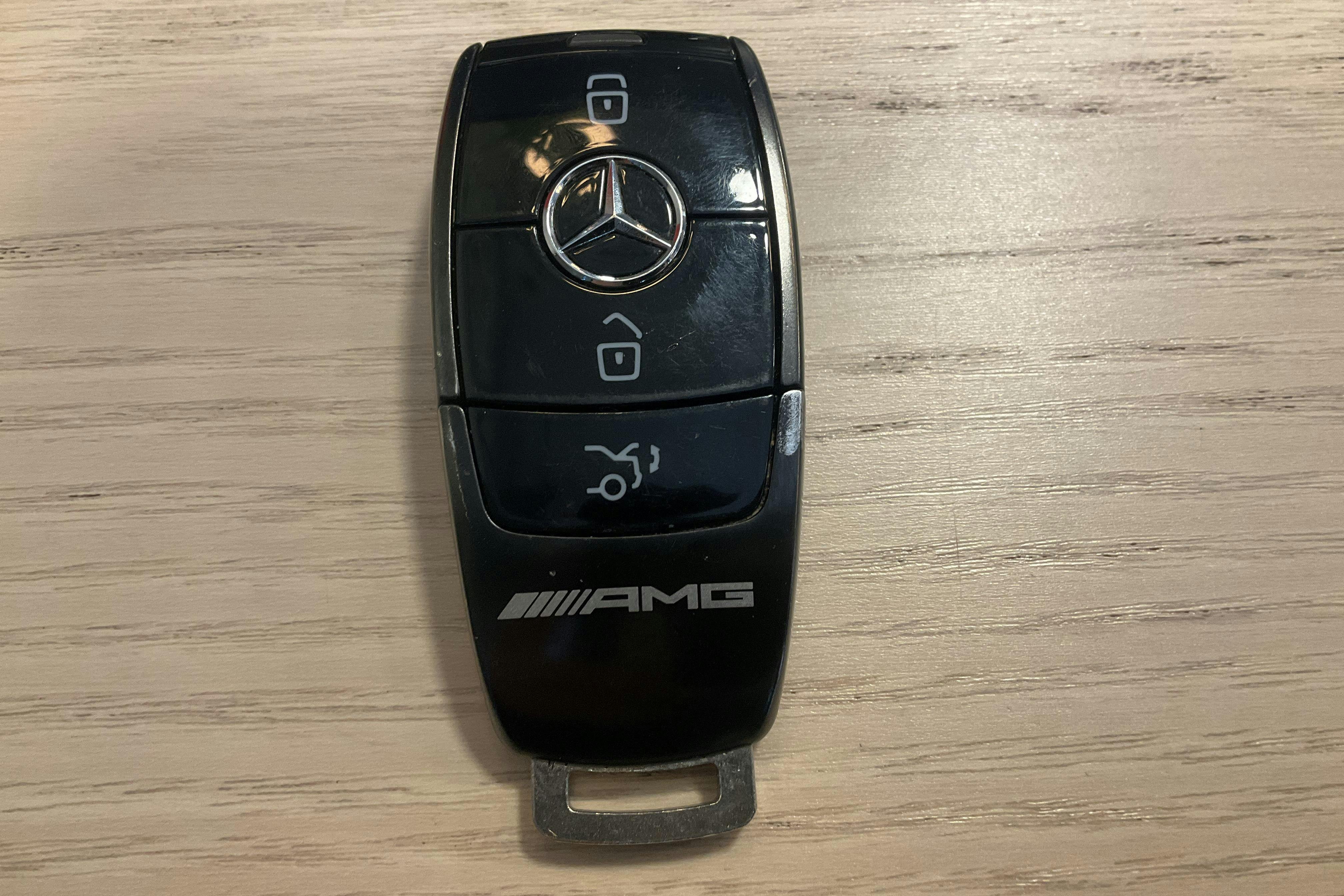 Presentation photo 23 of 23: Mercedes CLA 45 S AMG 4MATIC Shooting Brake X118 (422hk) - 60 500 km - Automatic - white - 2020