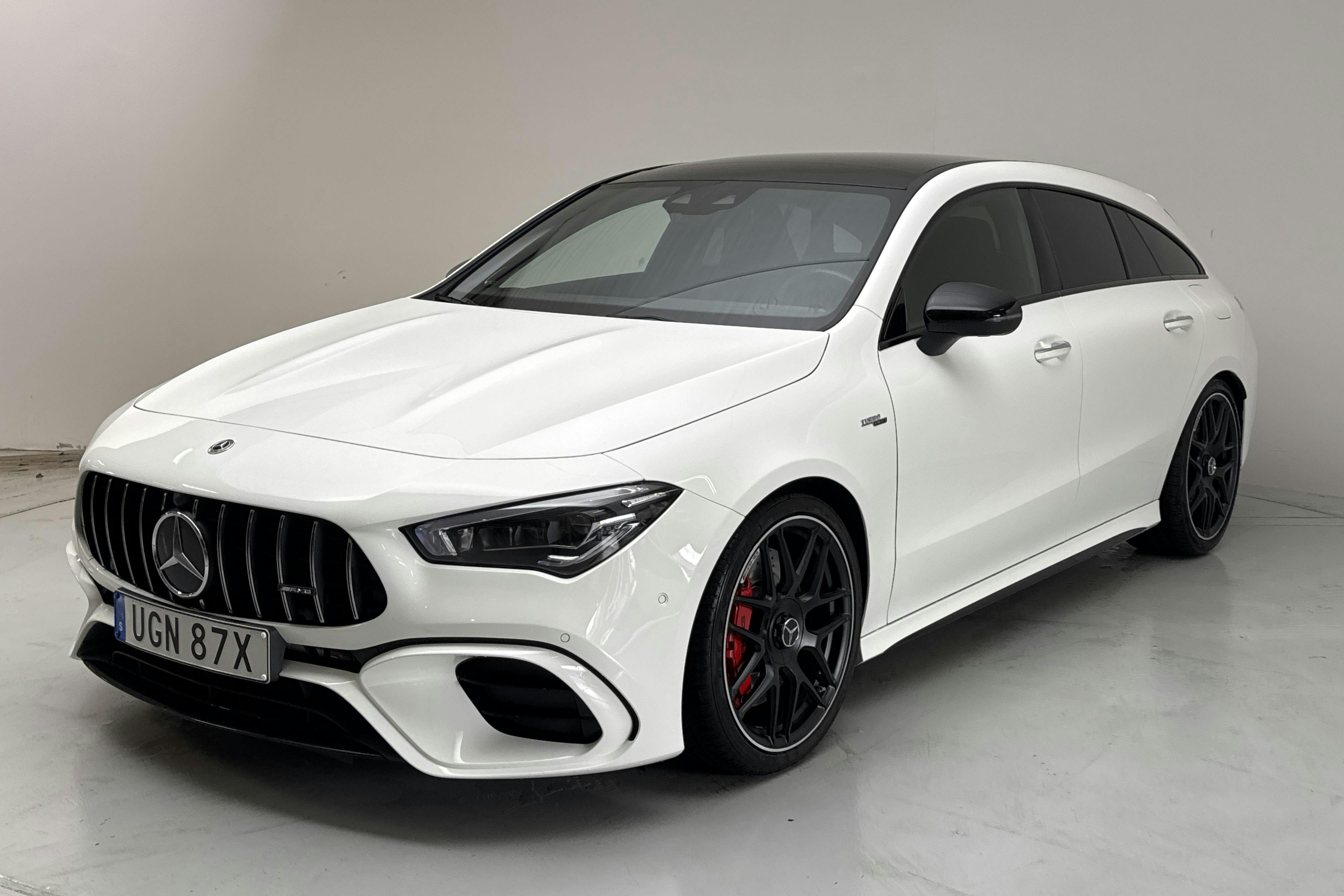 Mercedes CLA 45 S AMG 4MATIC Shooting Brake X118 (422hk) - 60 500 km - Automatic - white - 2020