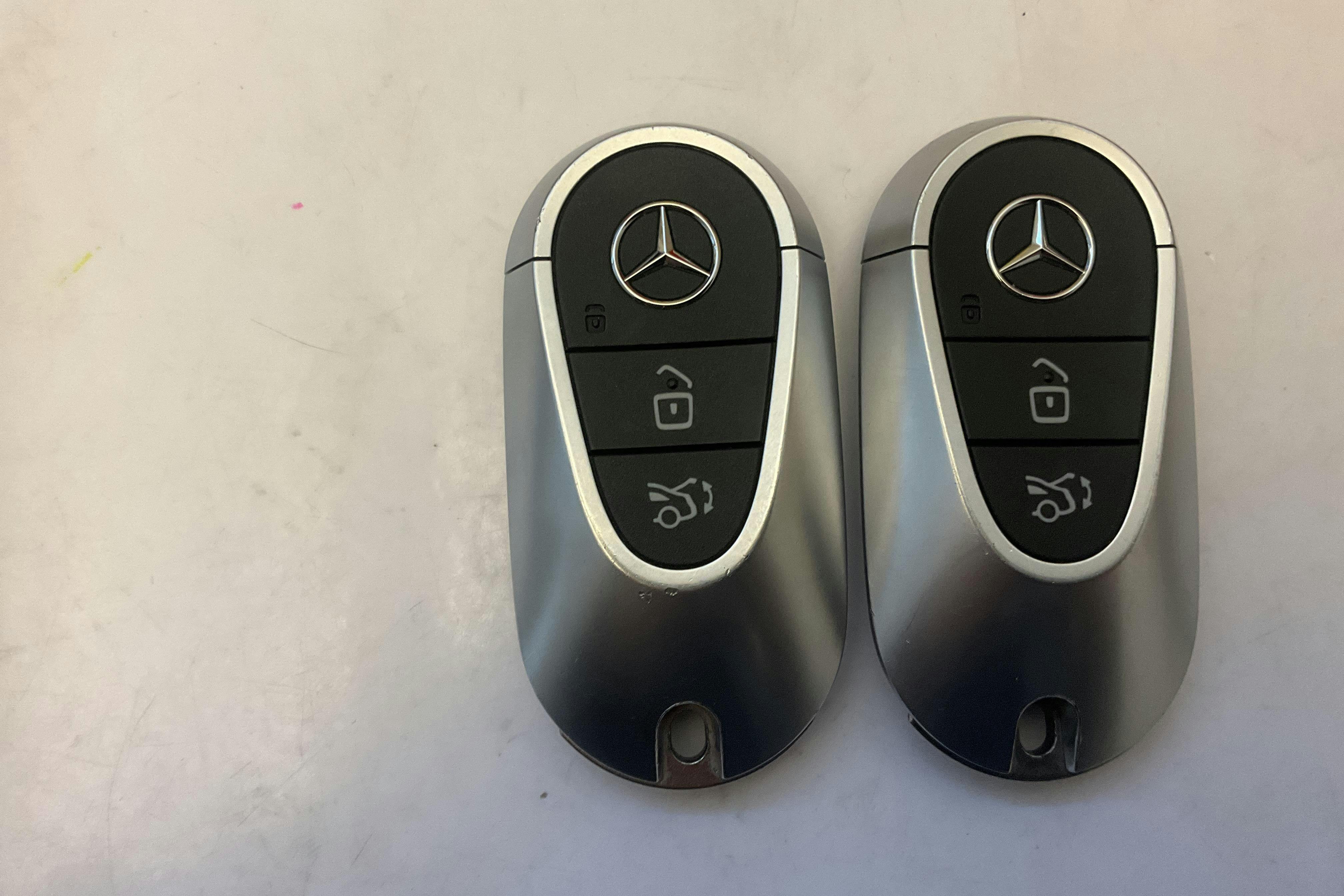 Presentationsfoto 16 av 16: Mercedes C 300 e Kombi S206 (333hk) - 14 158 mil - Automat - vit - 2023