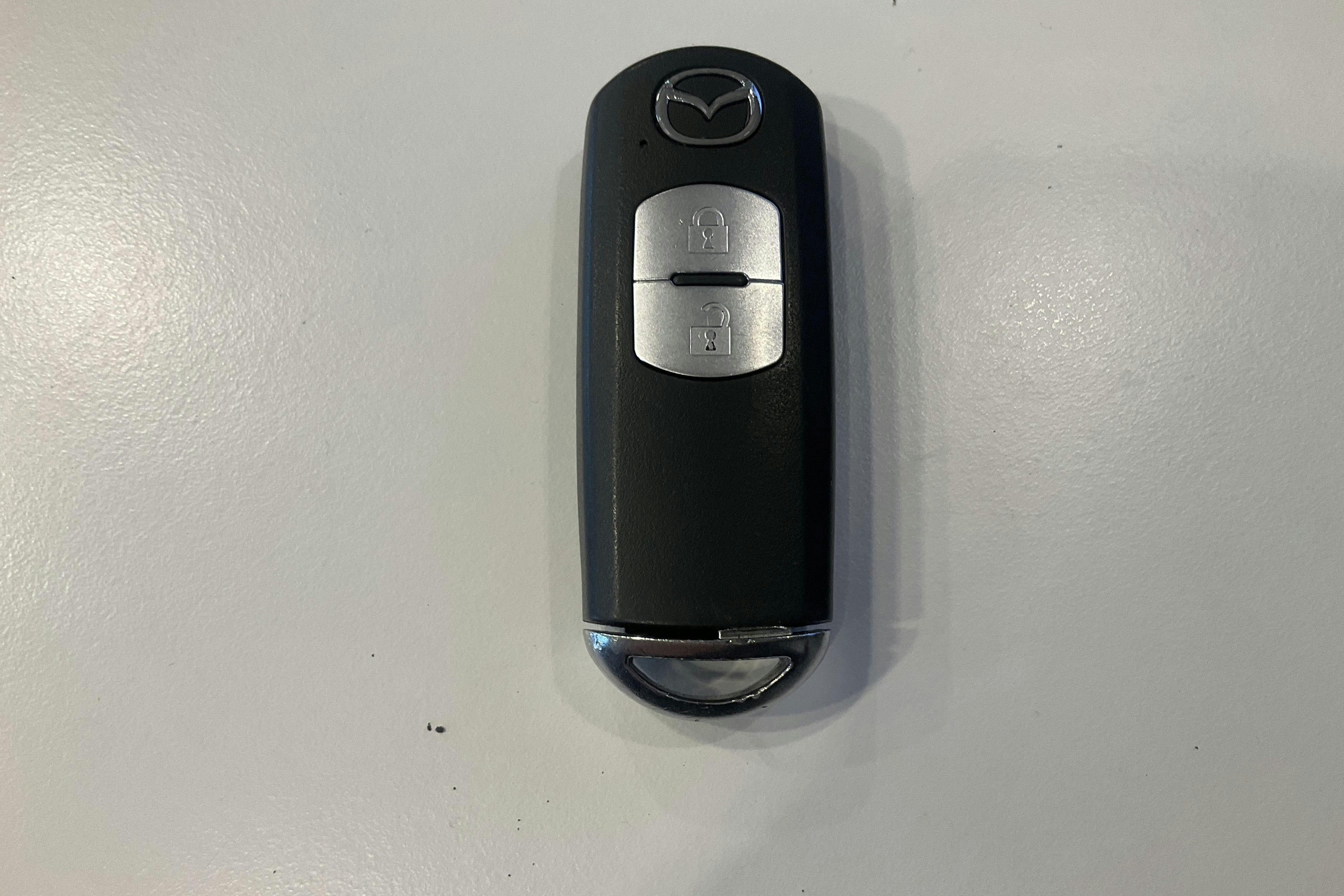 Presentationsfoto 17 av 17: Mazda CX-5 2.2 DE AWD (175hk) - 22 229 mil - Automat - grå - 2013