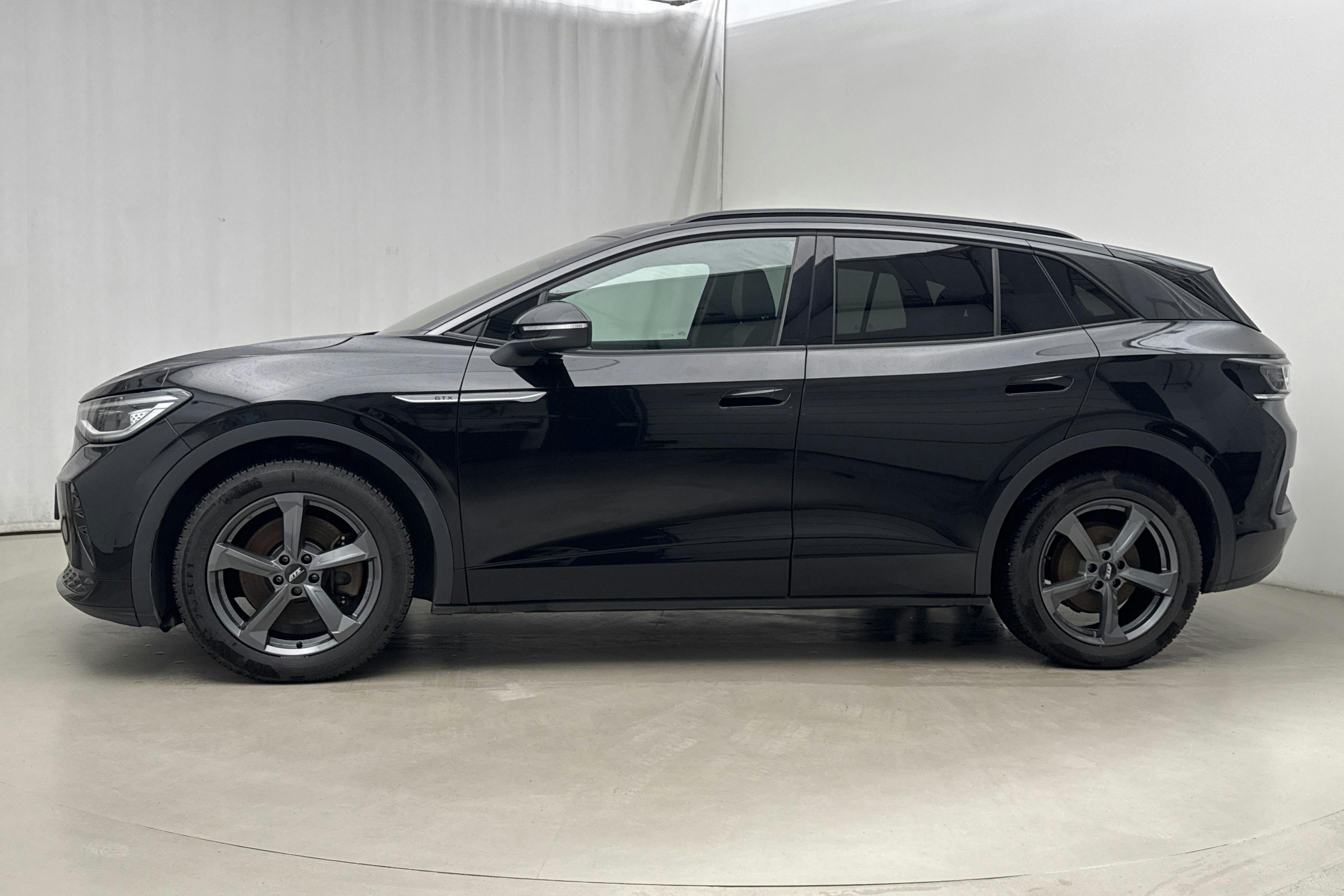 Presentation photo 2 of 23: VW ID.4 GTX 77kWh AWD (299hk) - 71 080 km - Automatic - black - 2022