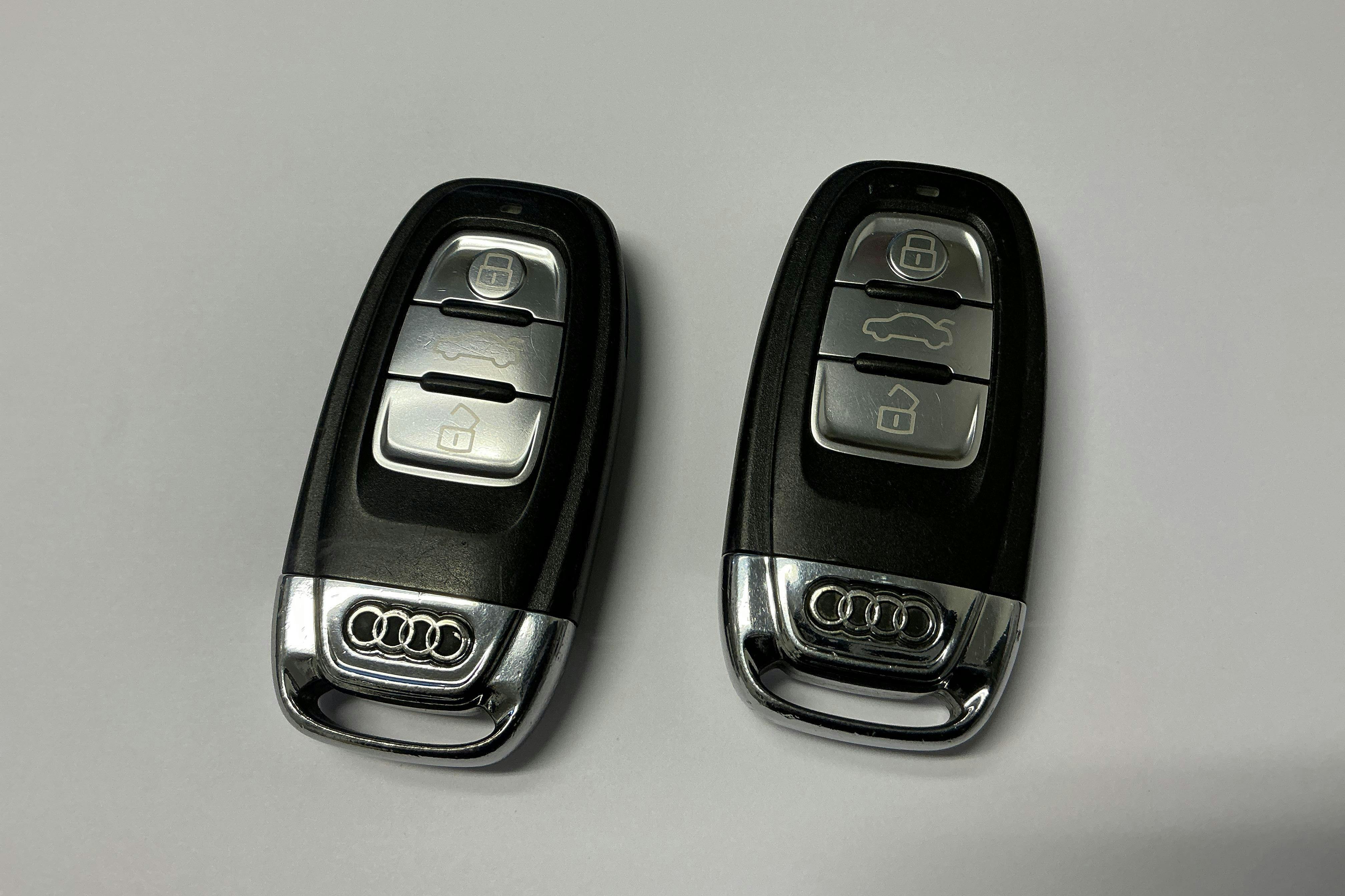 Presentationsfoto 12 av 12: Audi A6 2.0 TDI (177hk) - 16 503 mil - Manuell - blå - 2012