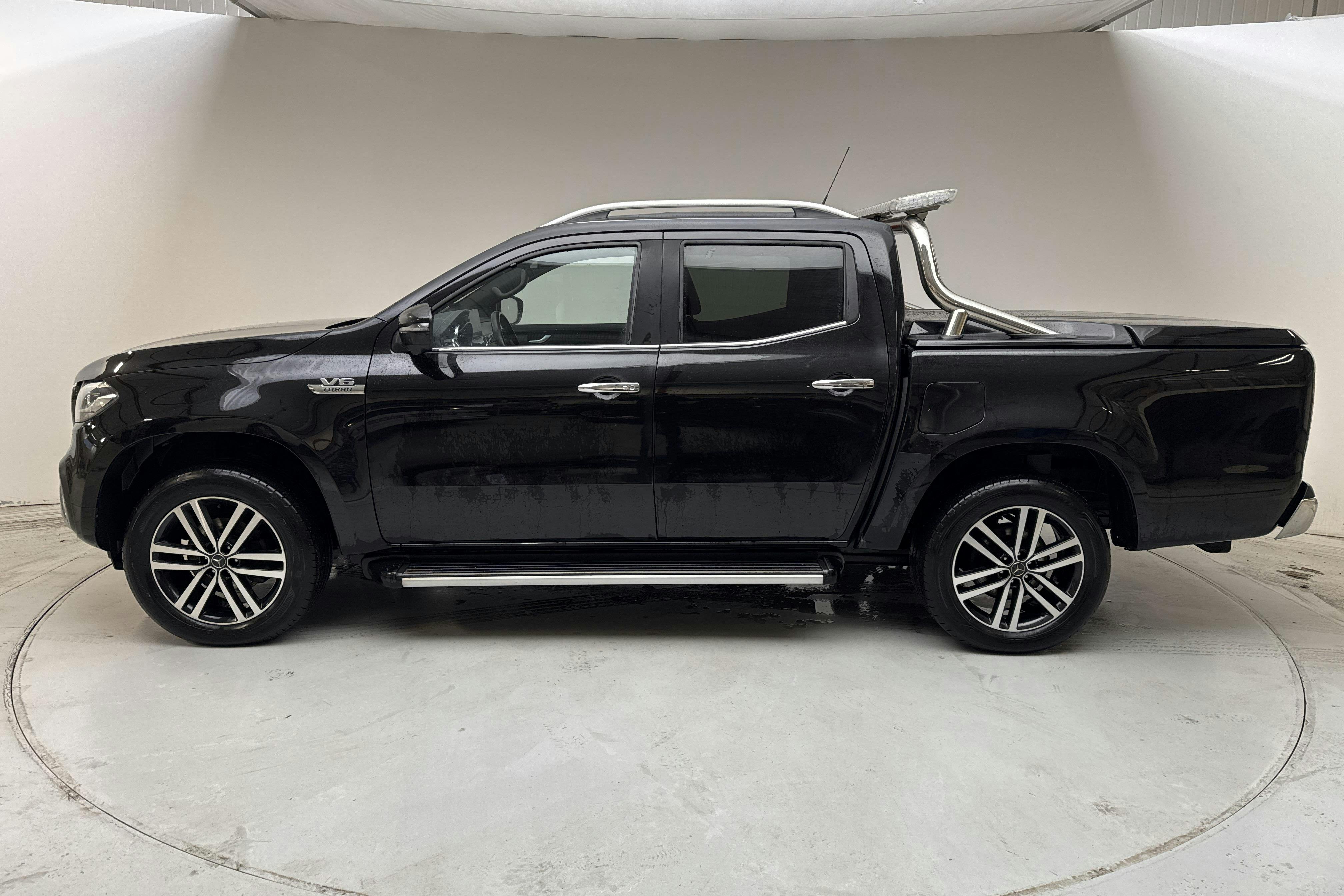 Presentation photo 2 of 15: Mercedes X 350 d 4MATIC (258hk) - 319 770 km - Automatic - black - 2019