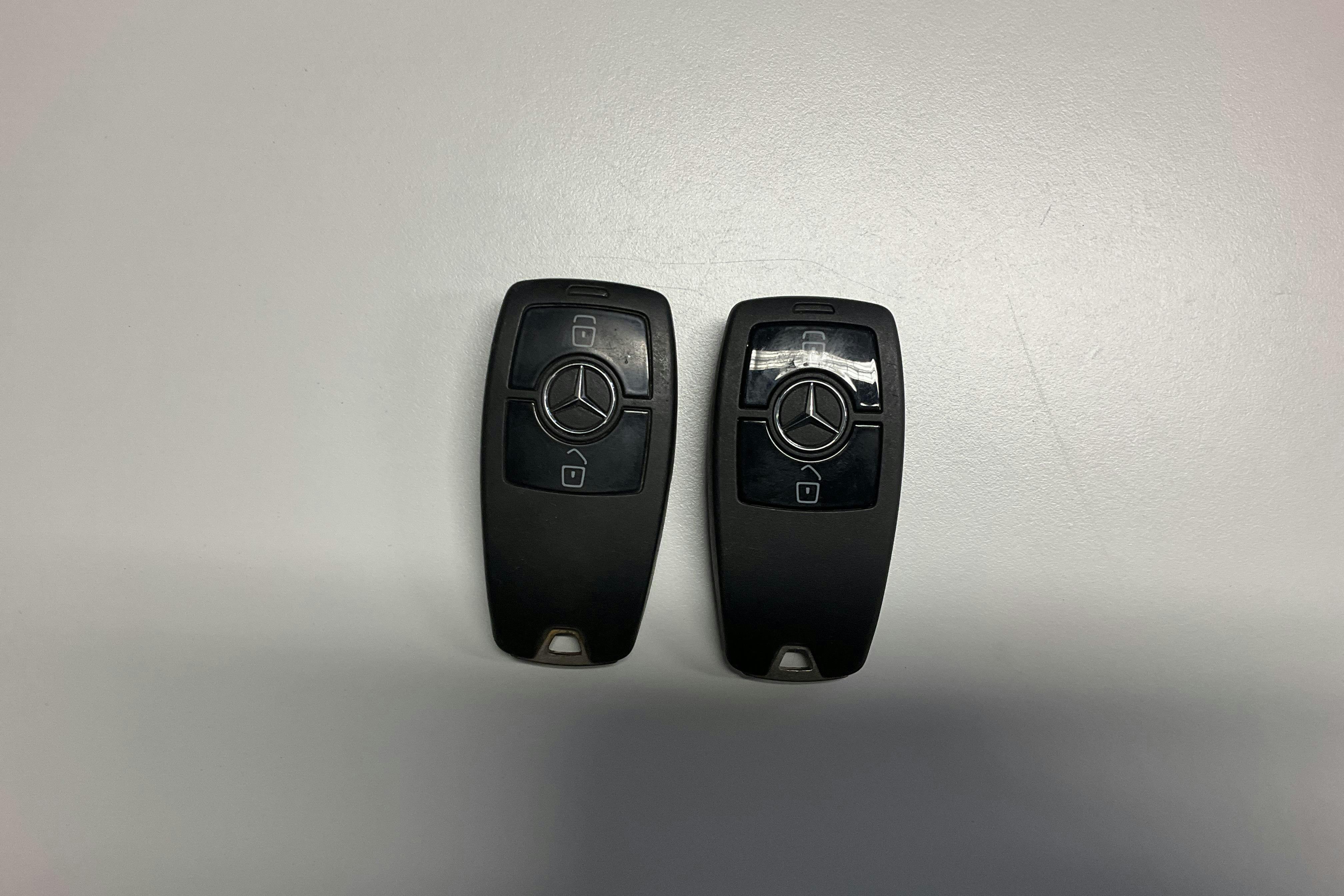 Esittelykuva 122 osoitteesta 122: Mercedes Sprinter 317 Skåpbil med TMA-skydd och vajerutrustning - 129 504 km - Automaattinen - oranssi - 2022